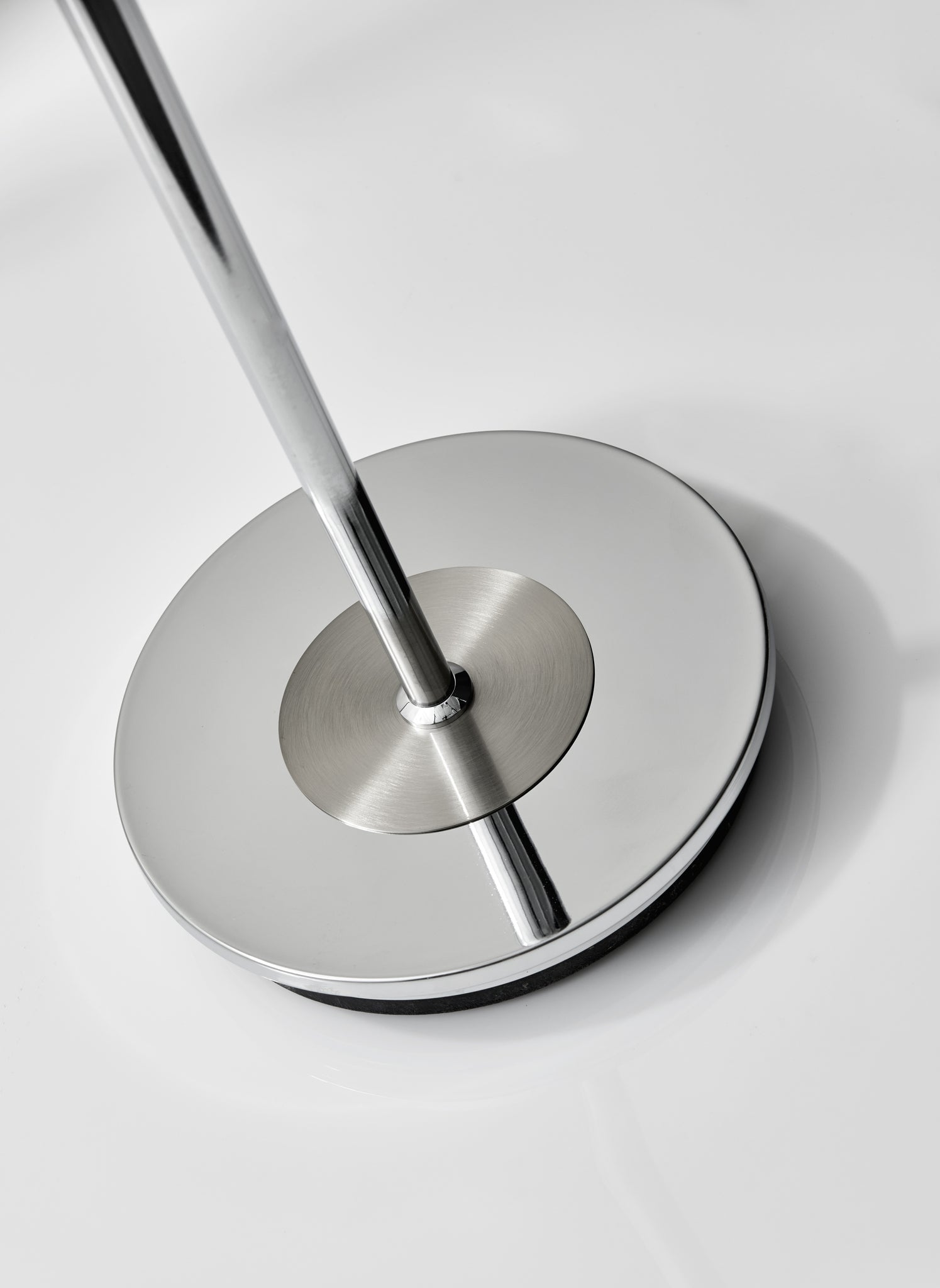 Metropolis 300W Torchiere-Lighting-DECOROLALA