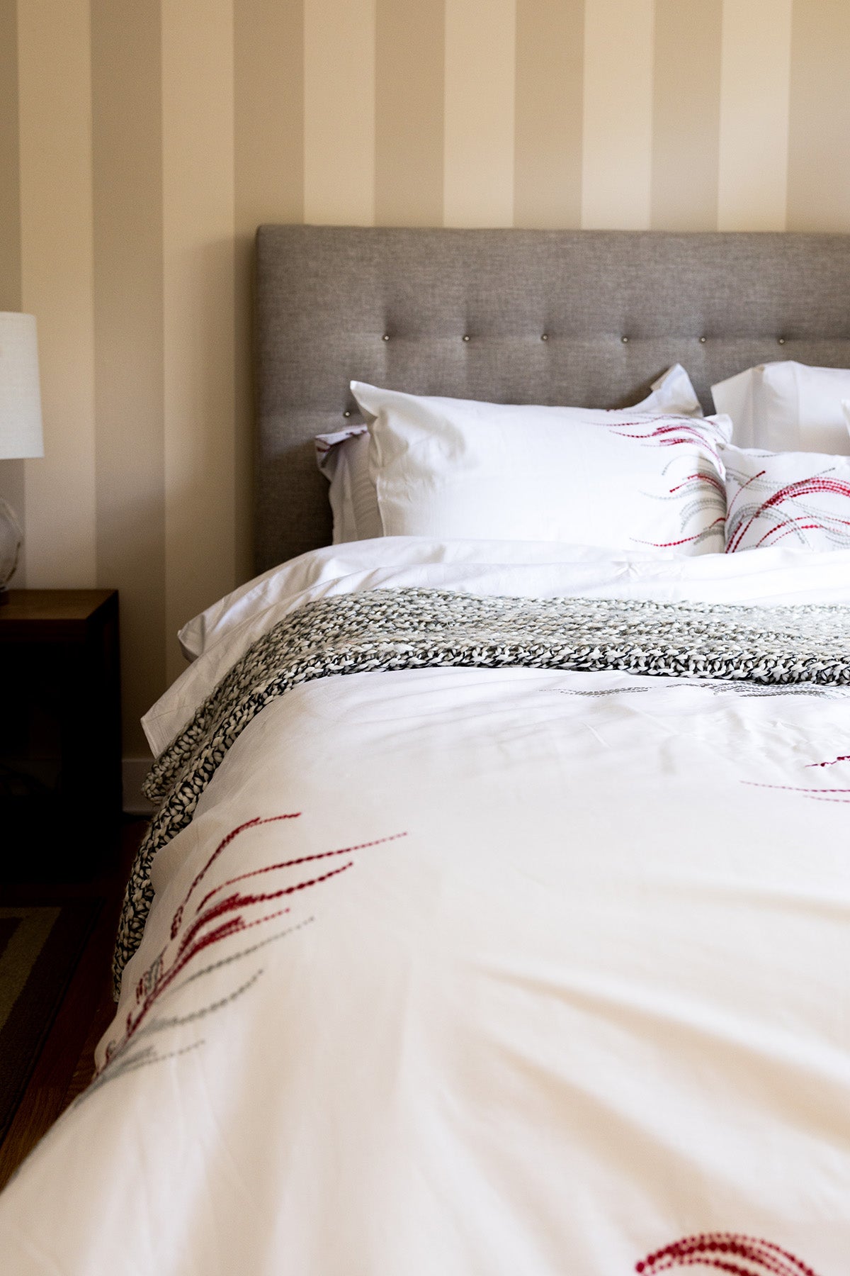 Milano Queen Size Embroidered Cotton 6 pc Duvet Cover Set-Bedding-DECOROLALA