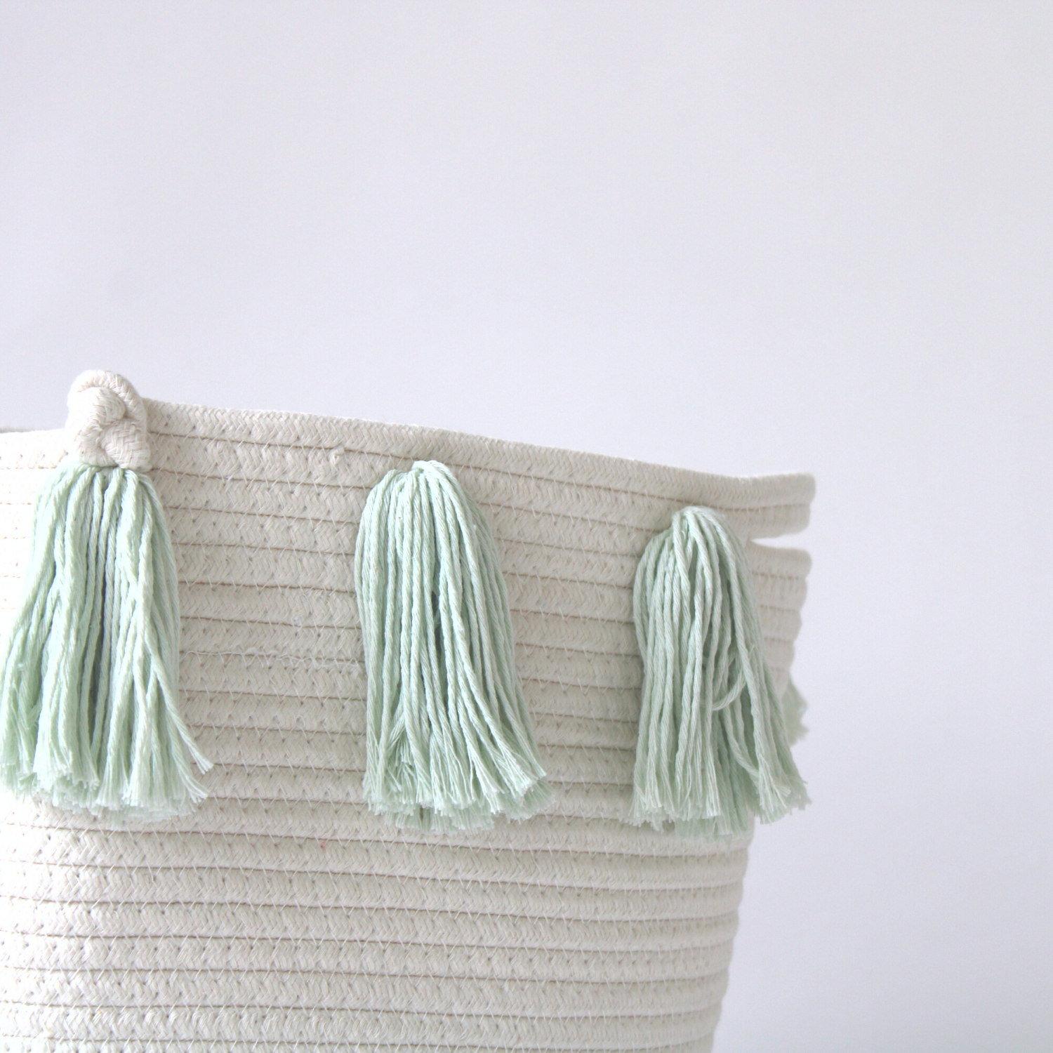 Mint Tassel Basket - Large-Basket-DECOROLALA