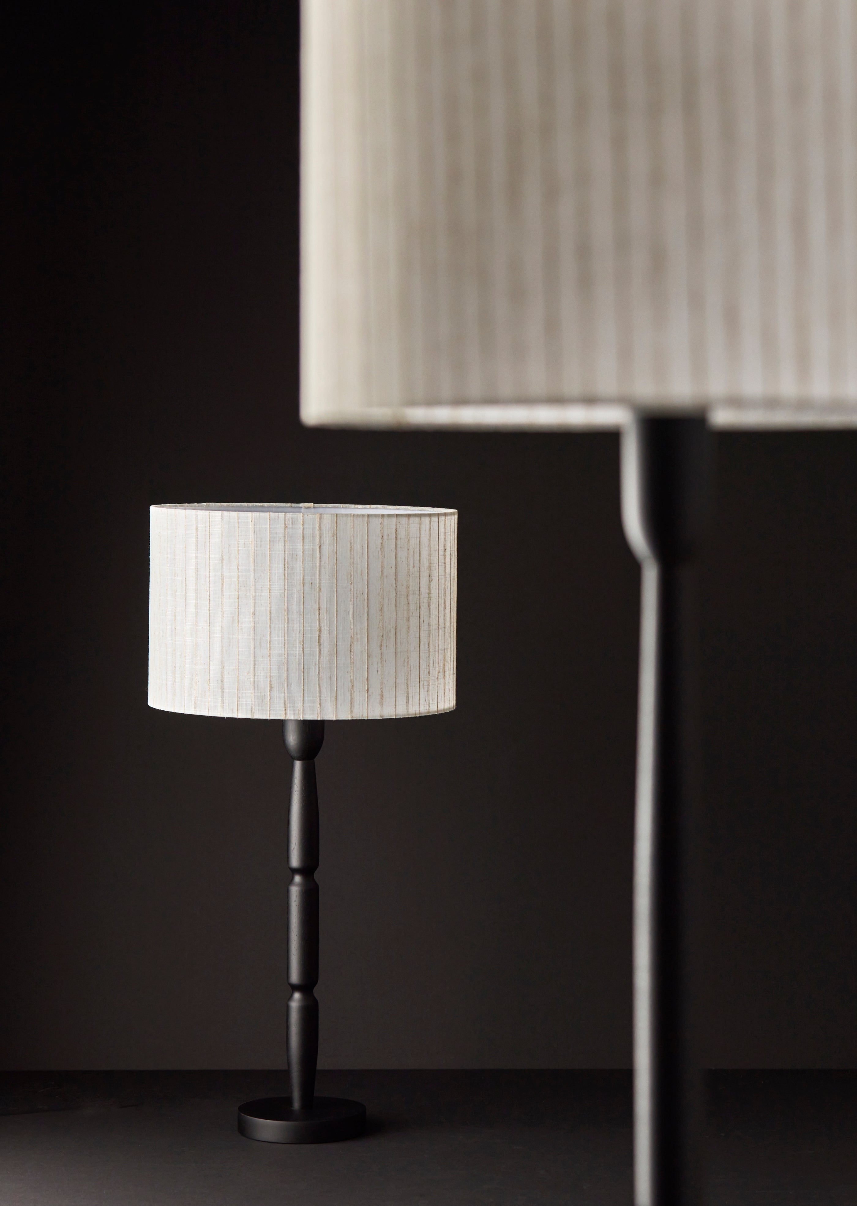 Nigel Table Lamp-Lighting-DECOROLALA