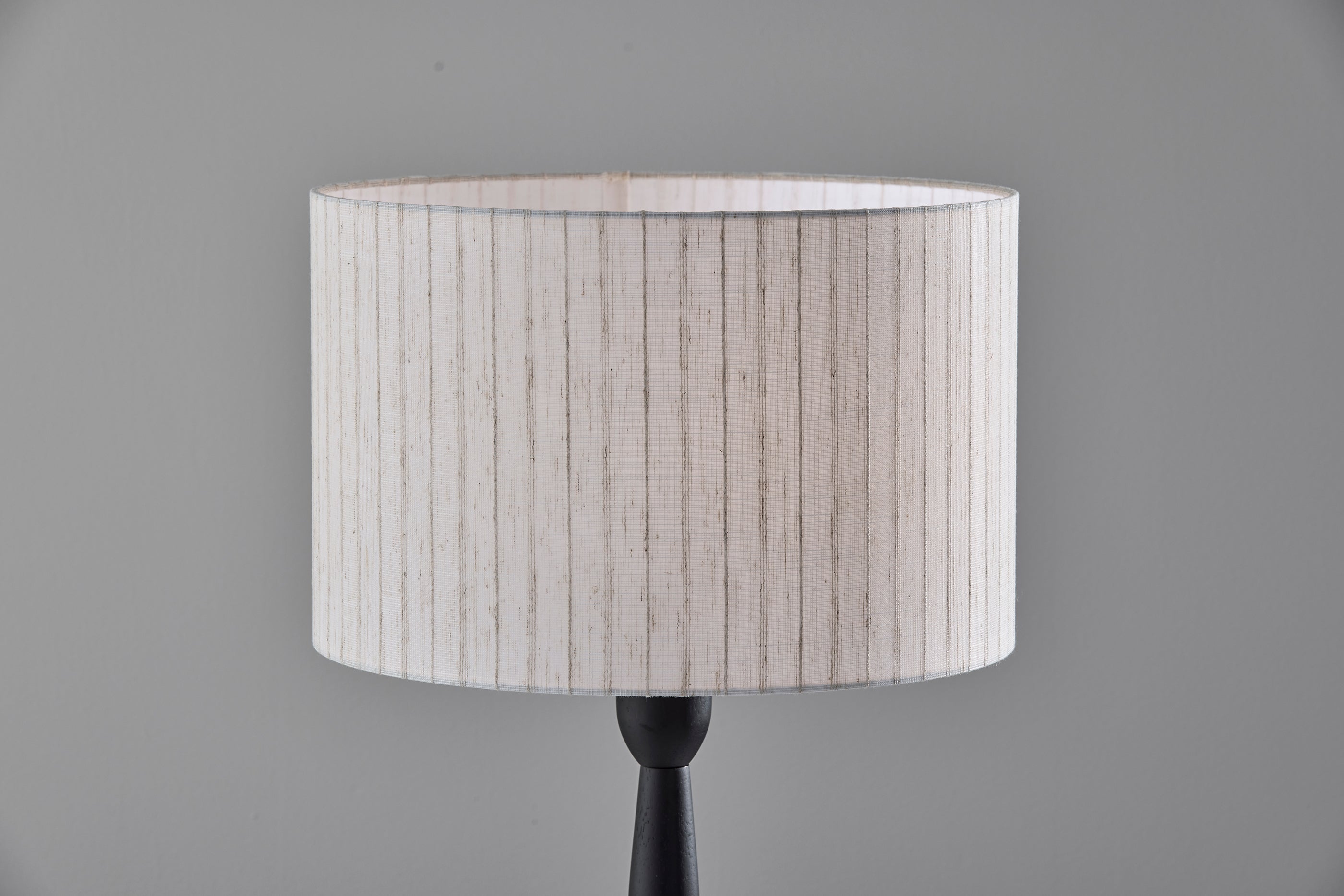 Nigel Table Lamp-Lighting-DECOROLALA