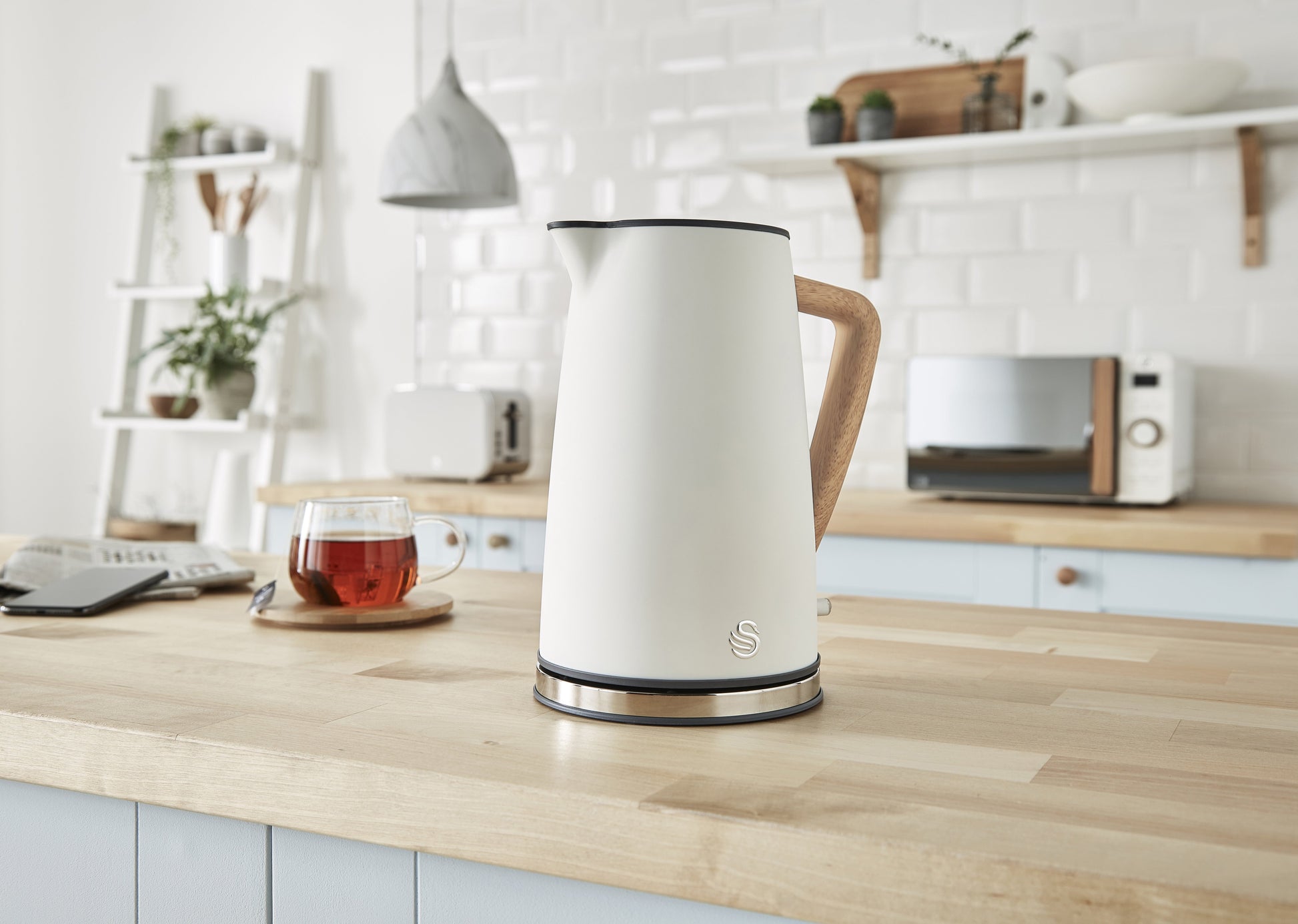 Nordic 1.7 L Cordless Kettle by Swan-Electric Kettle-DECOROLALA
