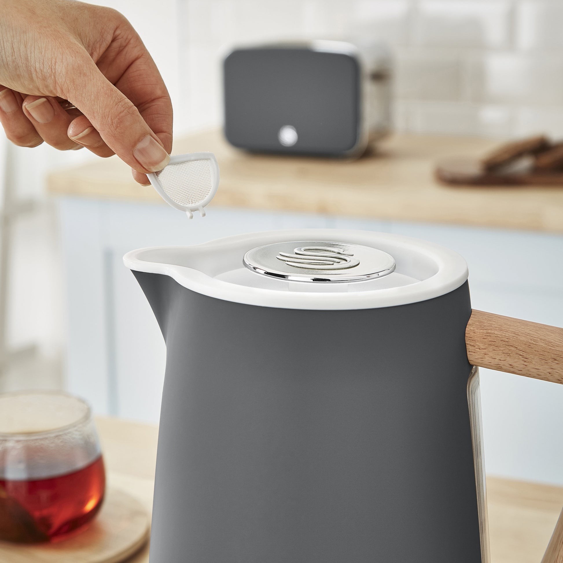 Nordic 1.7 L Cordless Kettle by Swan-Electric Kettle-DECOROLALA