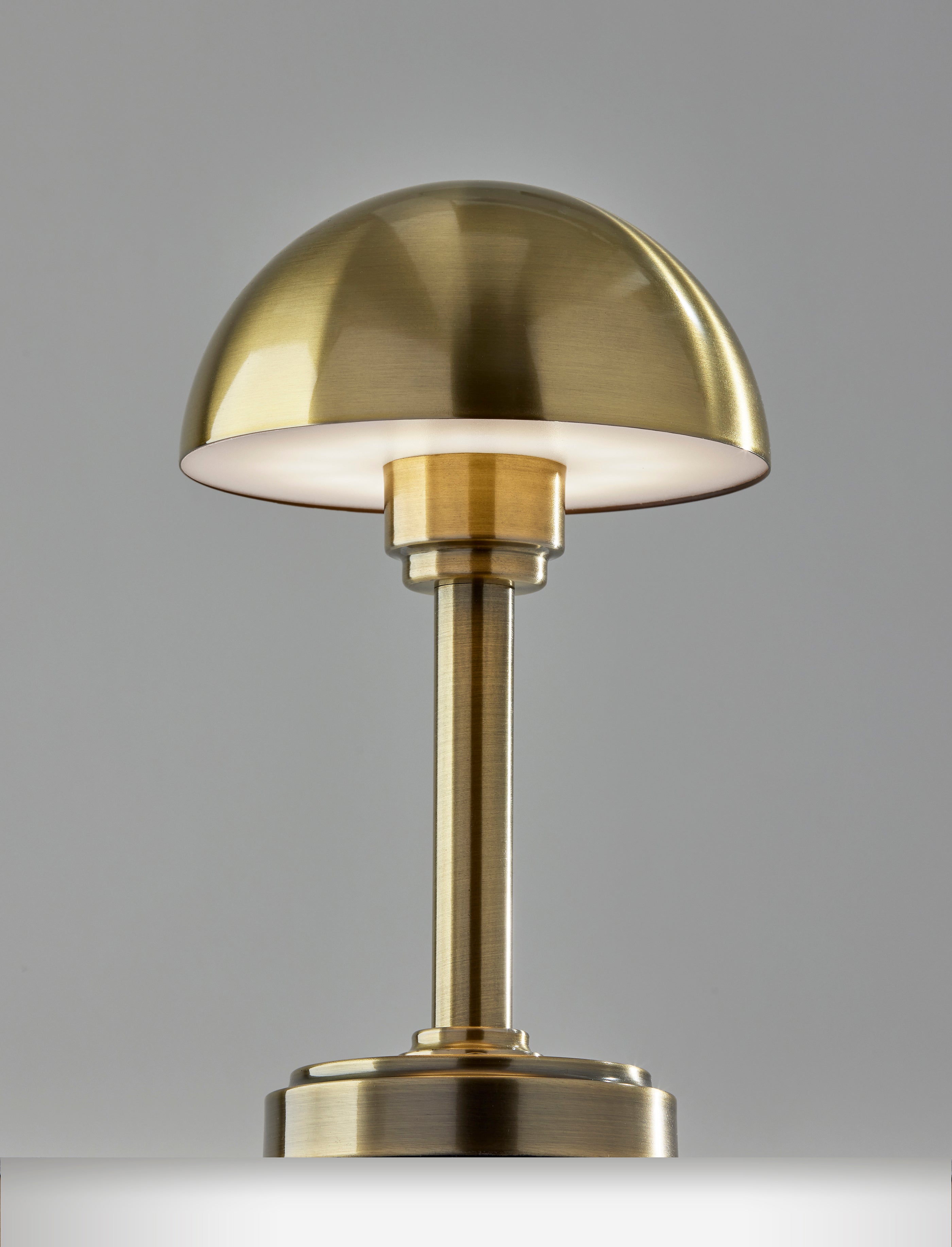 Ollie LED Cordless Table Lamp- Antique Brass-Lighting-DECOROLALA