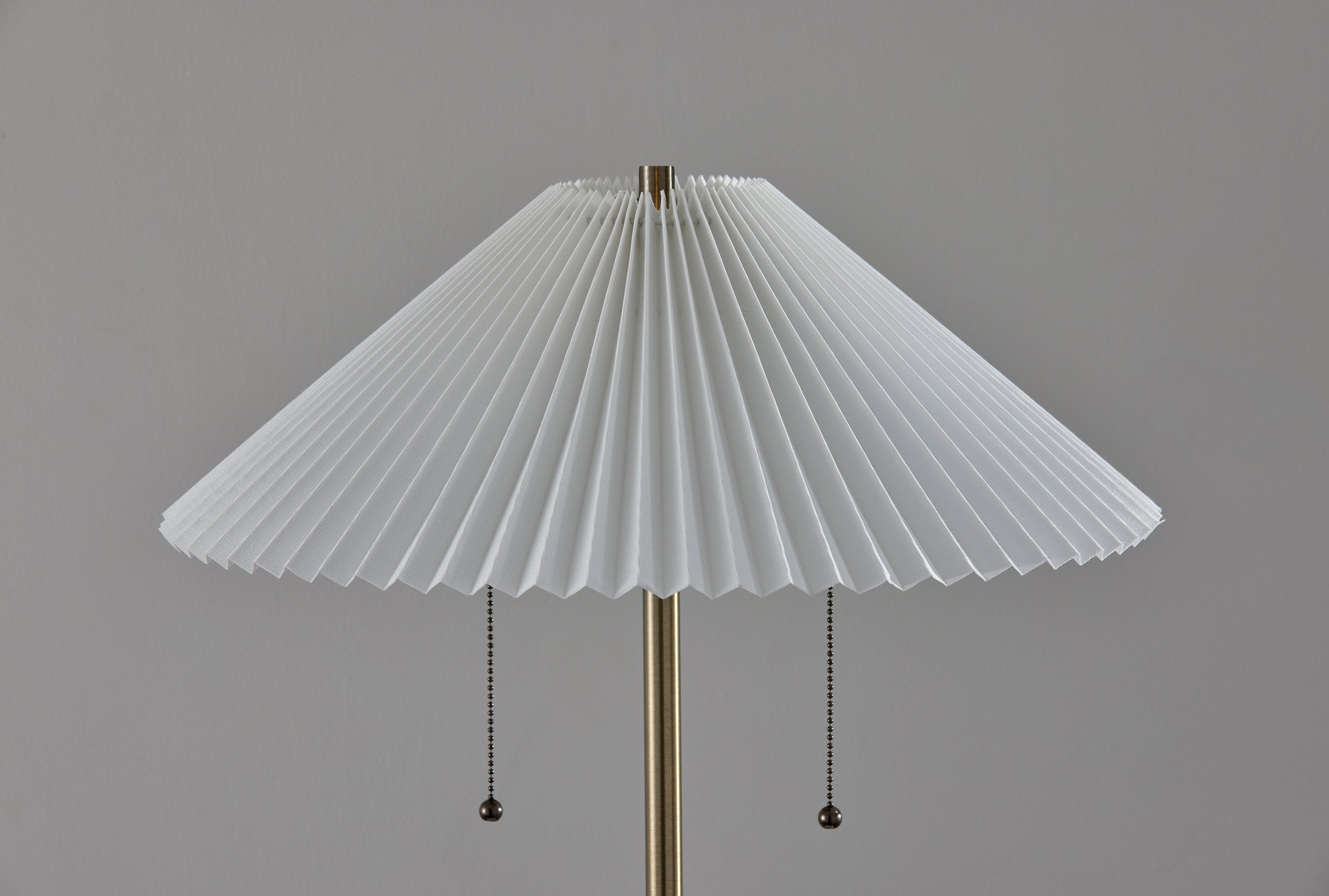 Ophelia 27" Table Lamp - Wood Base White-Lighting-DECOROLALA