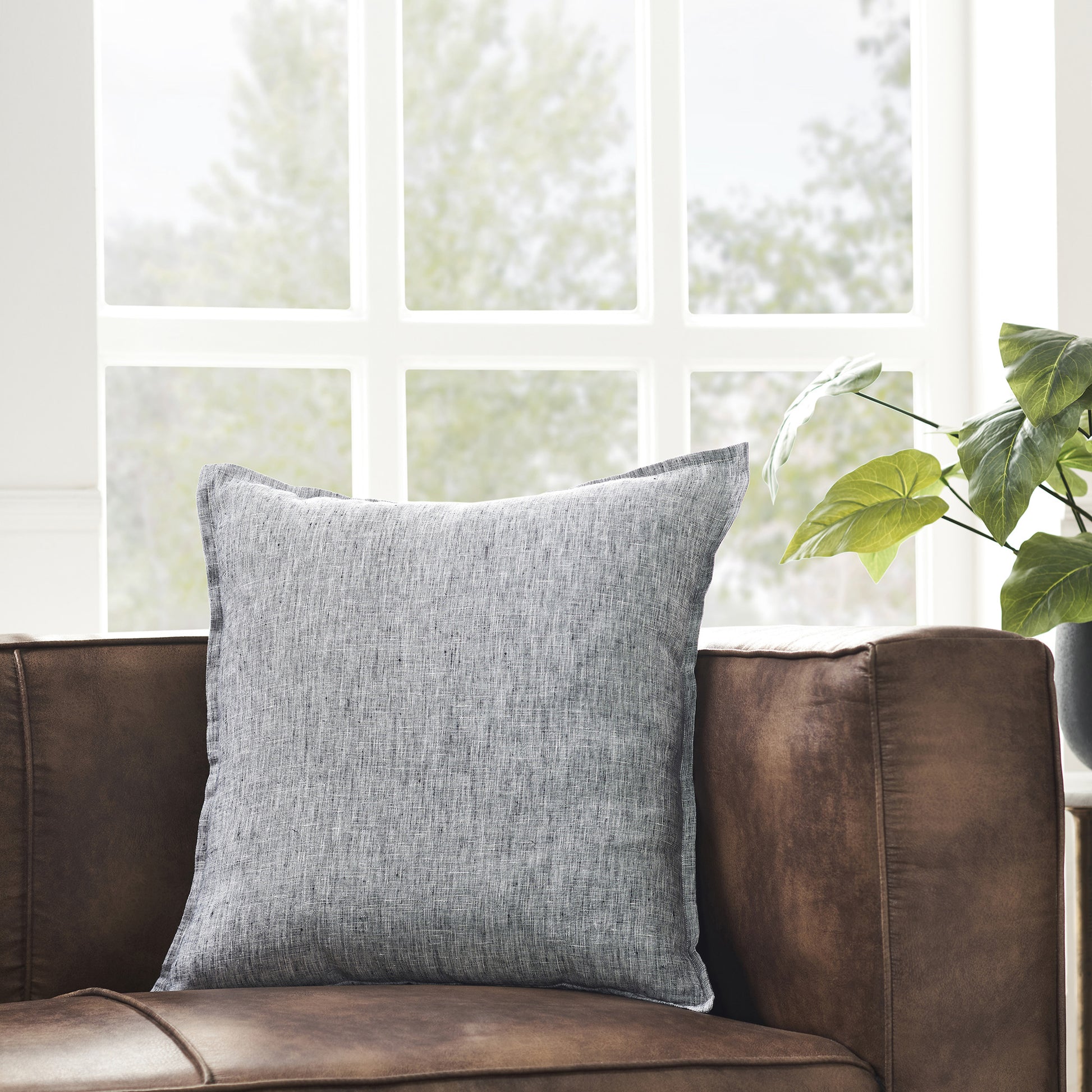 Oriana Indoor Pillow-Indoor Pillow-DECOROLALA