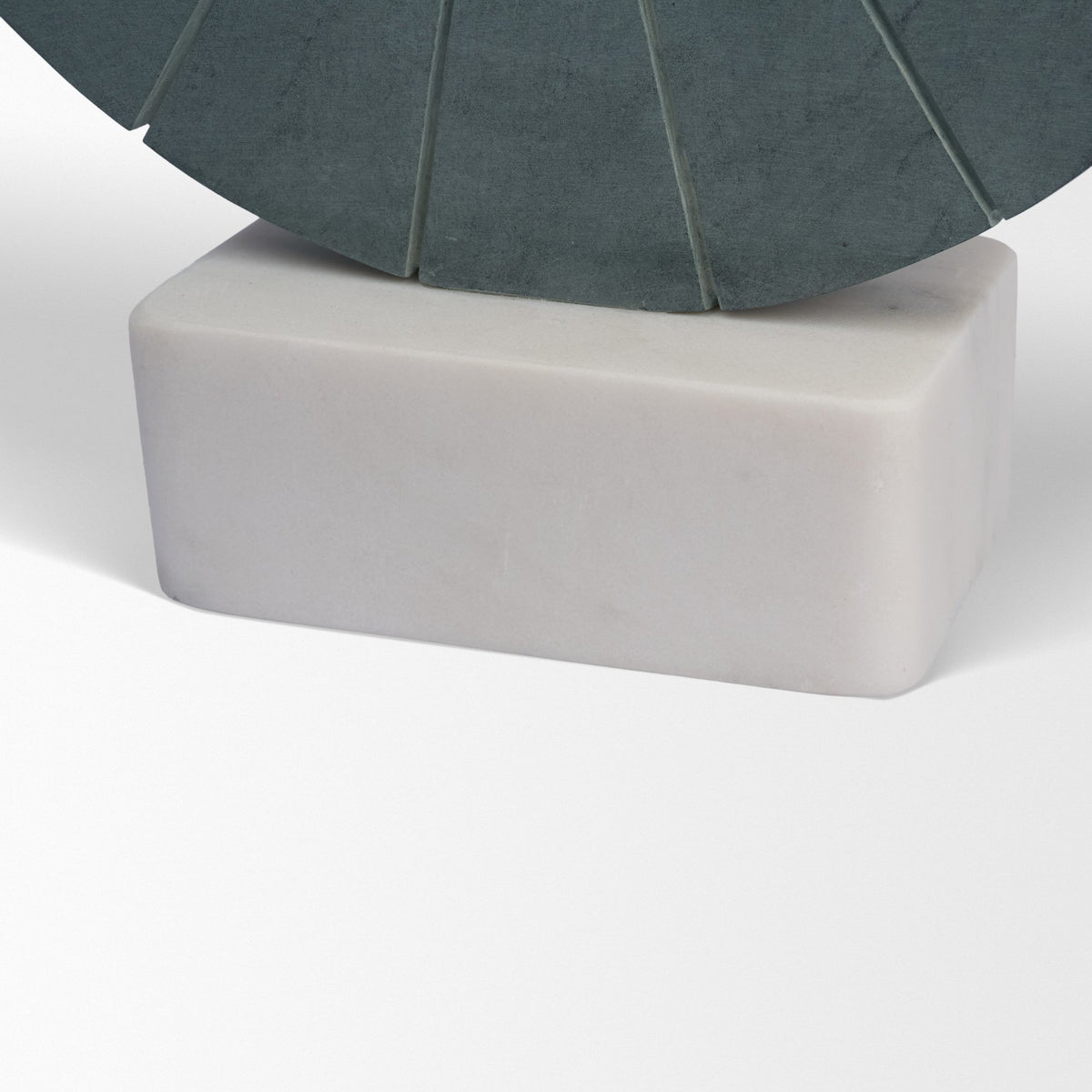 Orin Marble Round Disc Decorative Object-Objects-DECOROLALA