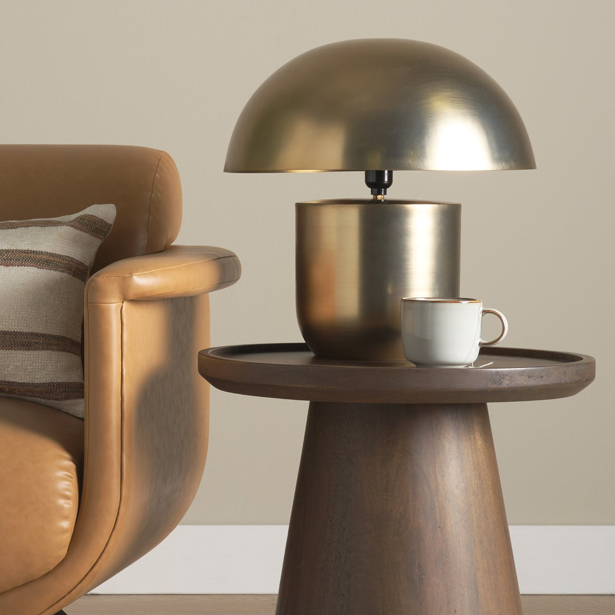 Orlo 15.4" Gold Metal Mushroom Table Lamp-Table Lamps-DECOROLALA
