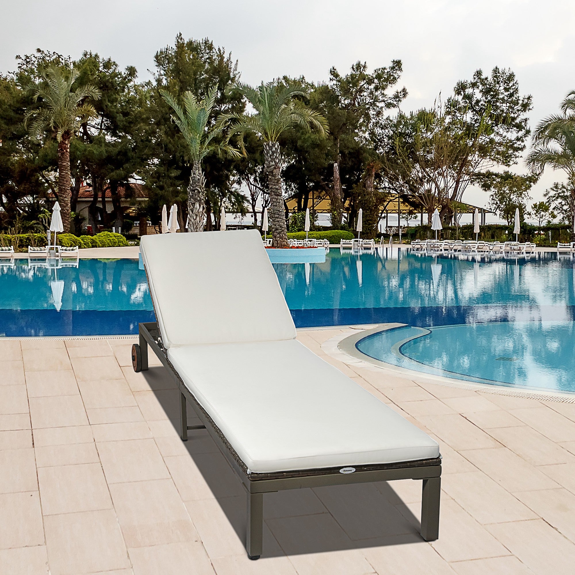 Outsuuny Rattan Chaise Lounge - Cream White Adjustable-DECOROLALA