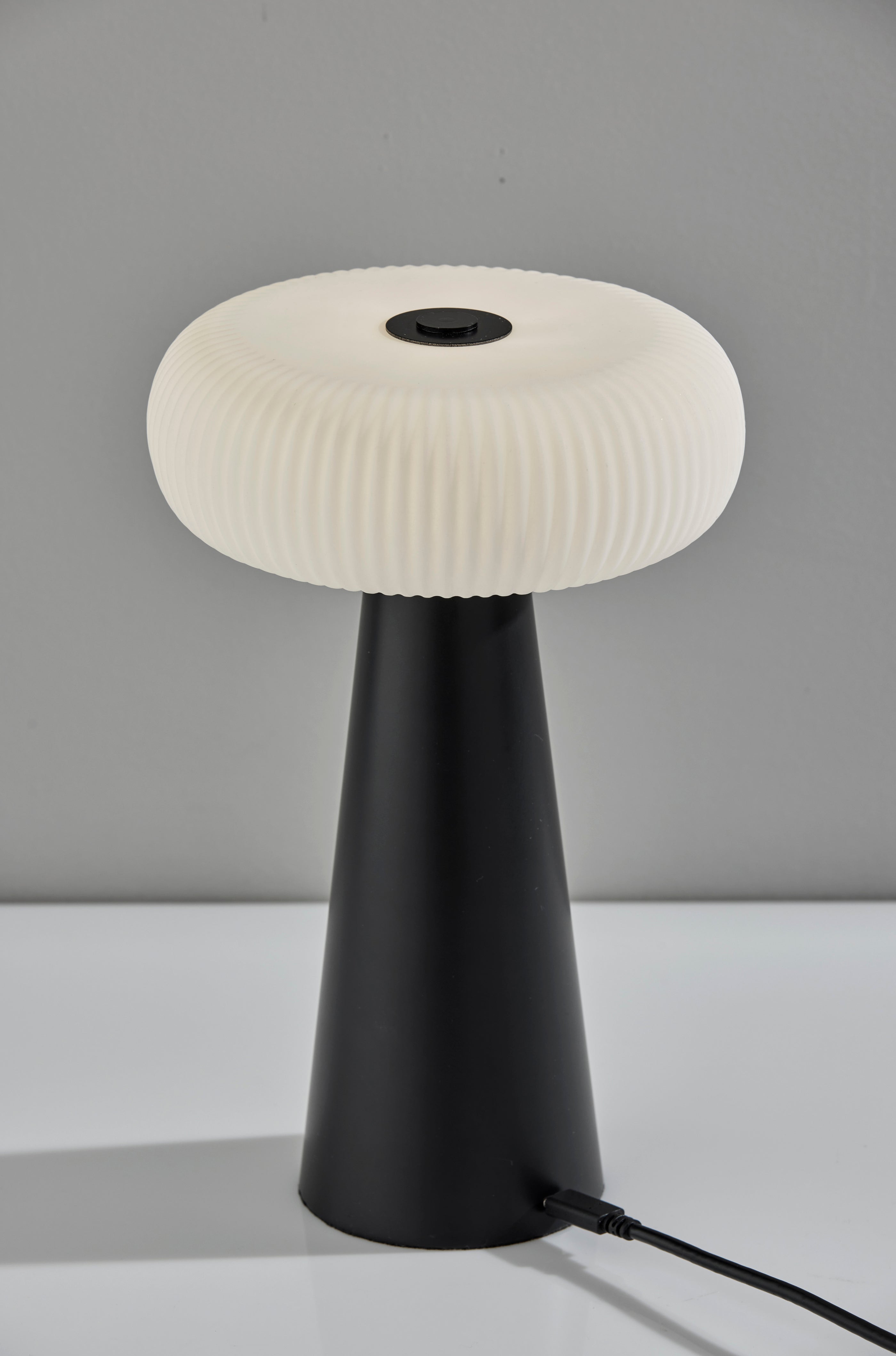 Ozzie LED Cordles Table Lamp-Lighting-DECOROLALA