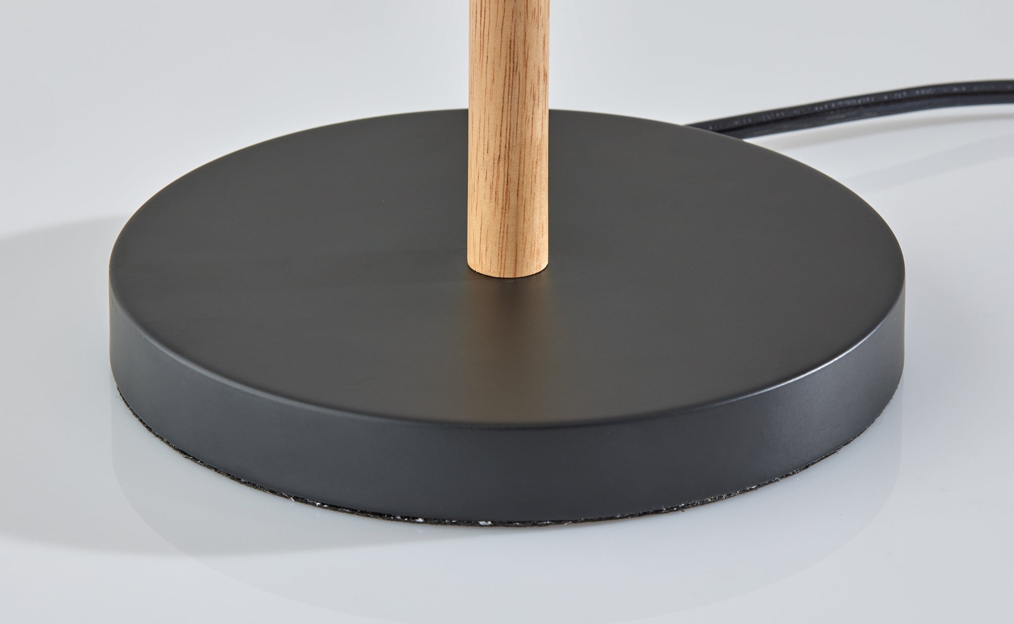 Palmer Table Lamp-Lighting-DECOROLALA