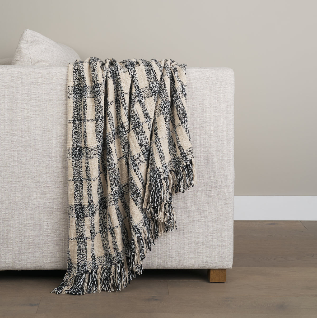 Pendle Cotton Throw Blanket - Cream Black Plaid-Throw Blankets-DECOROLALA