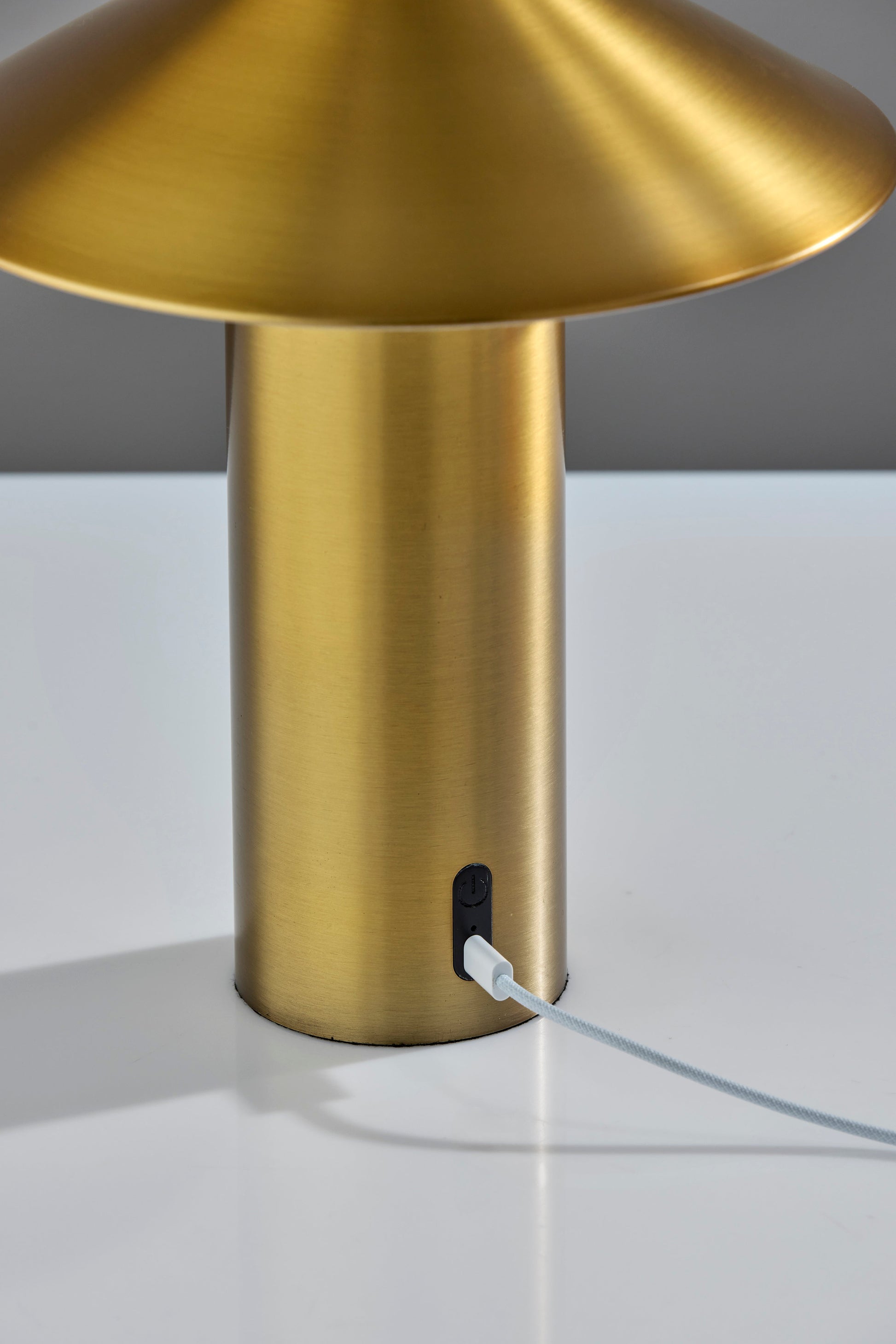 Pina LED Cordless Table Lamp- Antique Brass-Lighting-DECOROLALA