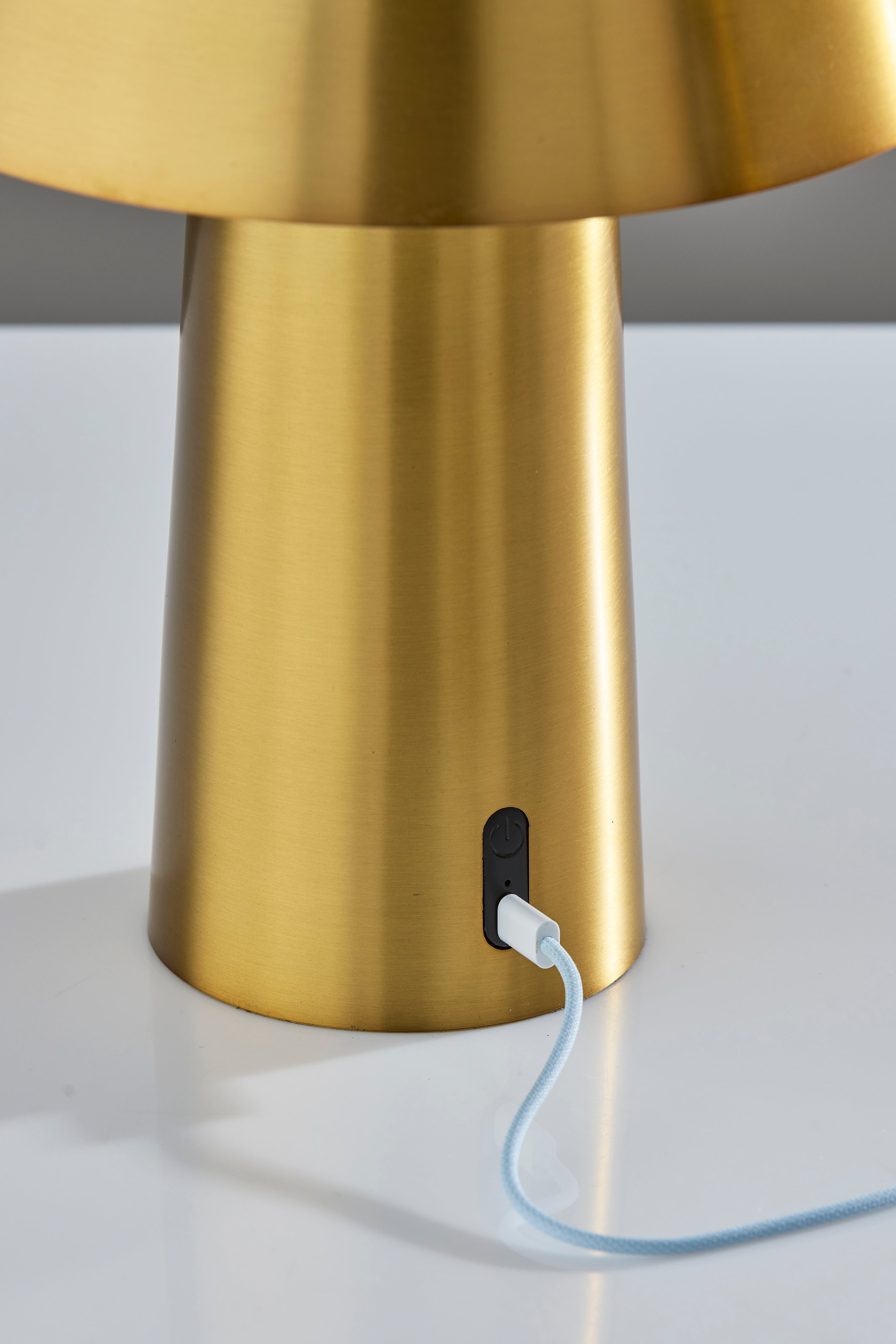 Pina LED Cordless Table Lamp- Antique Brass-Lighting-DECOROLALA