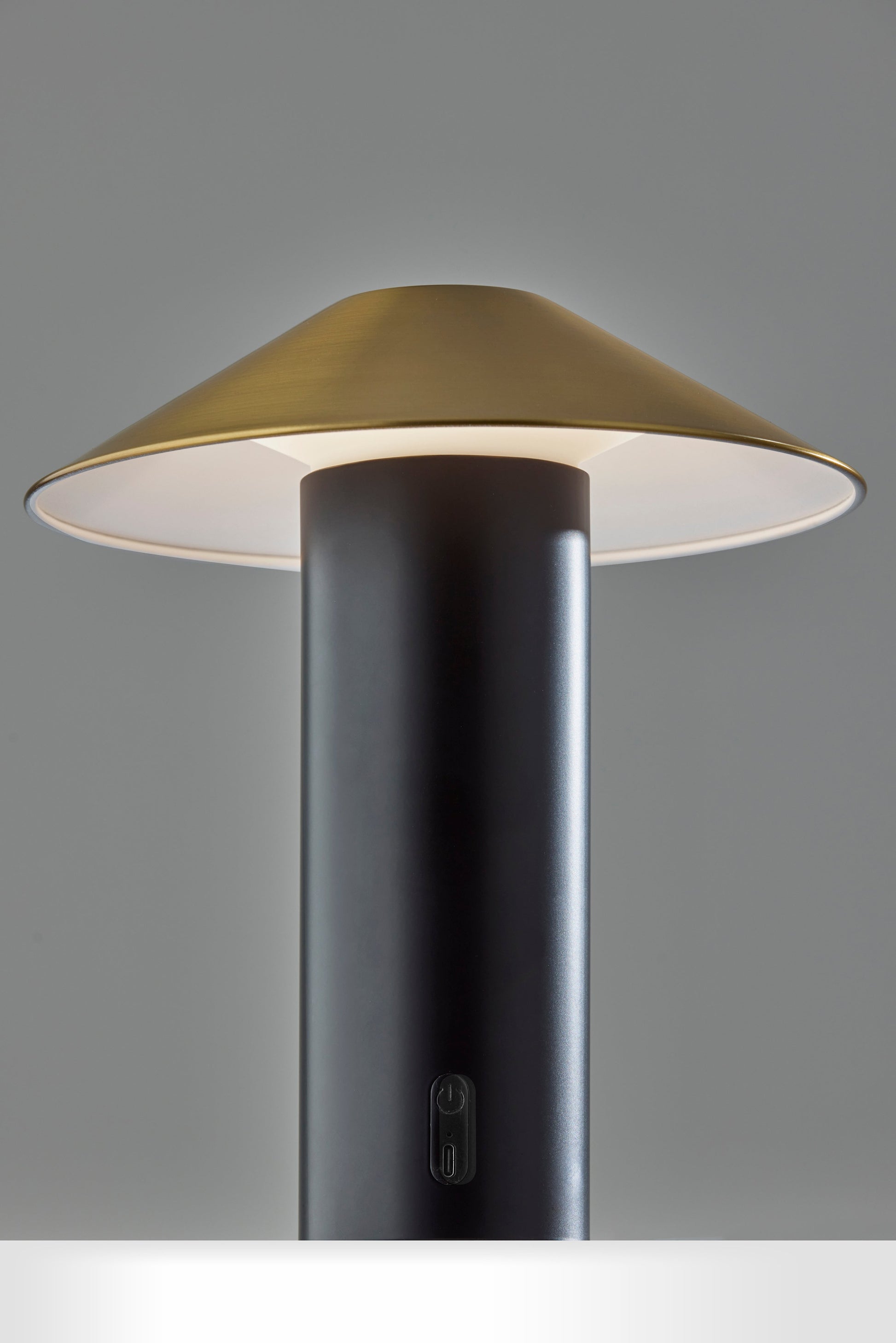 Pina LED Cordless Table Lamp- Black-Lighting-DECOROLALA