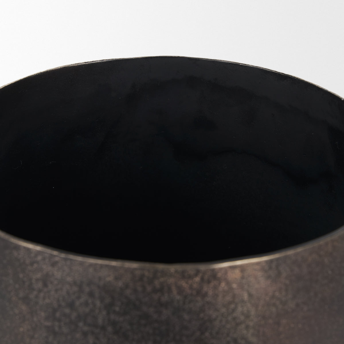 Quade Small Gold Metal Planter-Vase-DECOROLALA