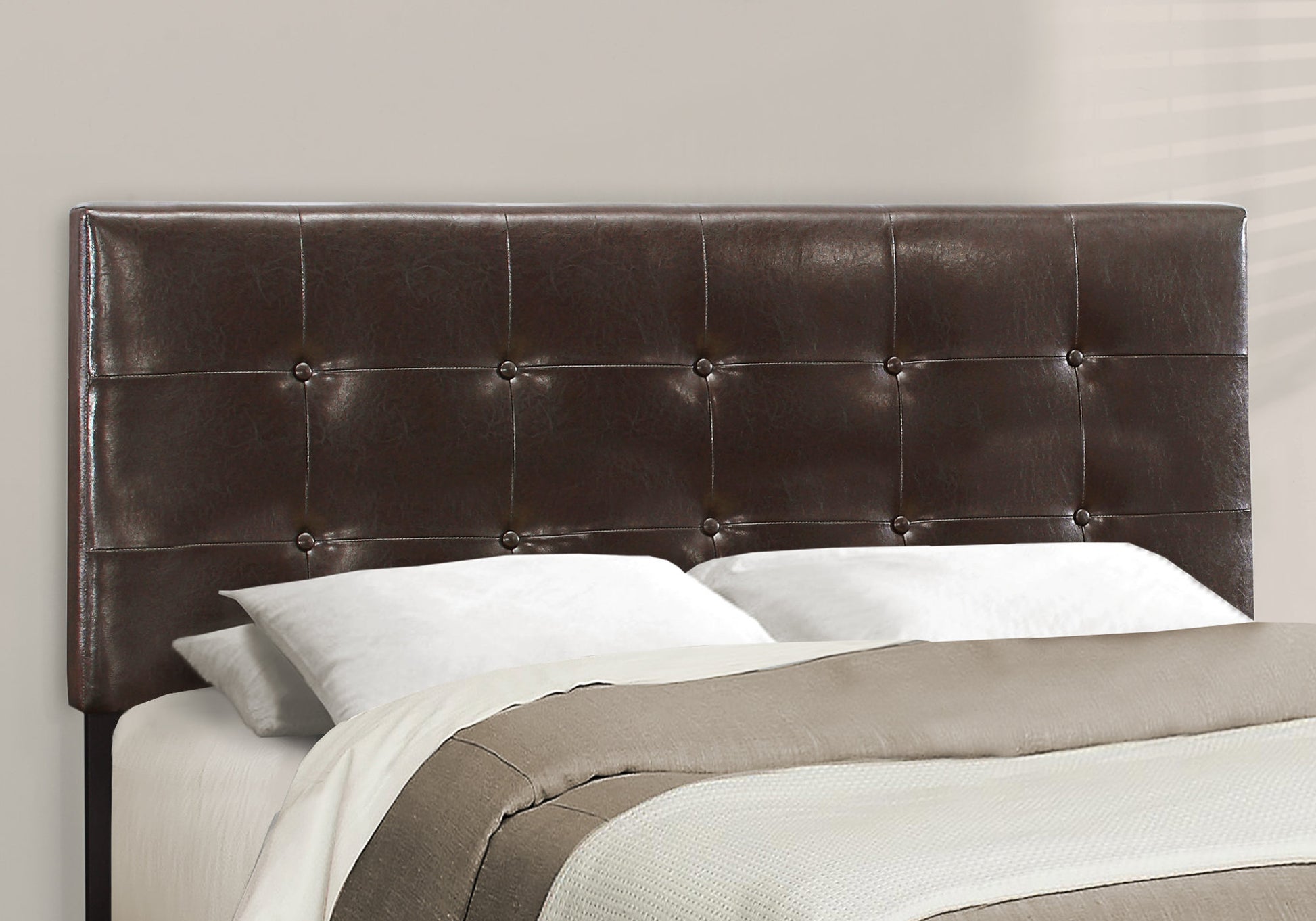 Queen Platform Bed Frame with Grey Linen Upholstery-Bed-DECOROLALA