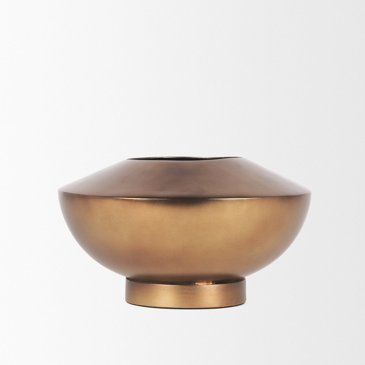 Quiana Medium Textured Gold Metal Vase-Vase-DECOROLALA