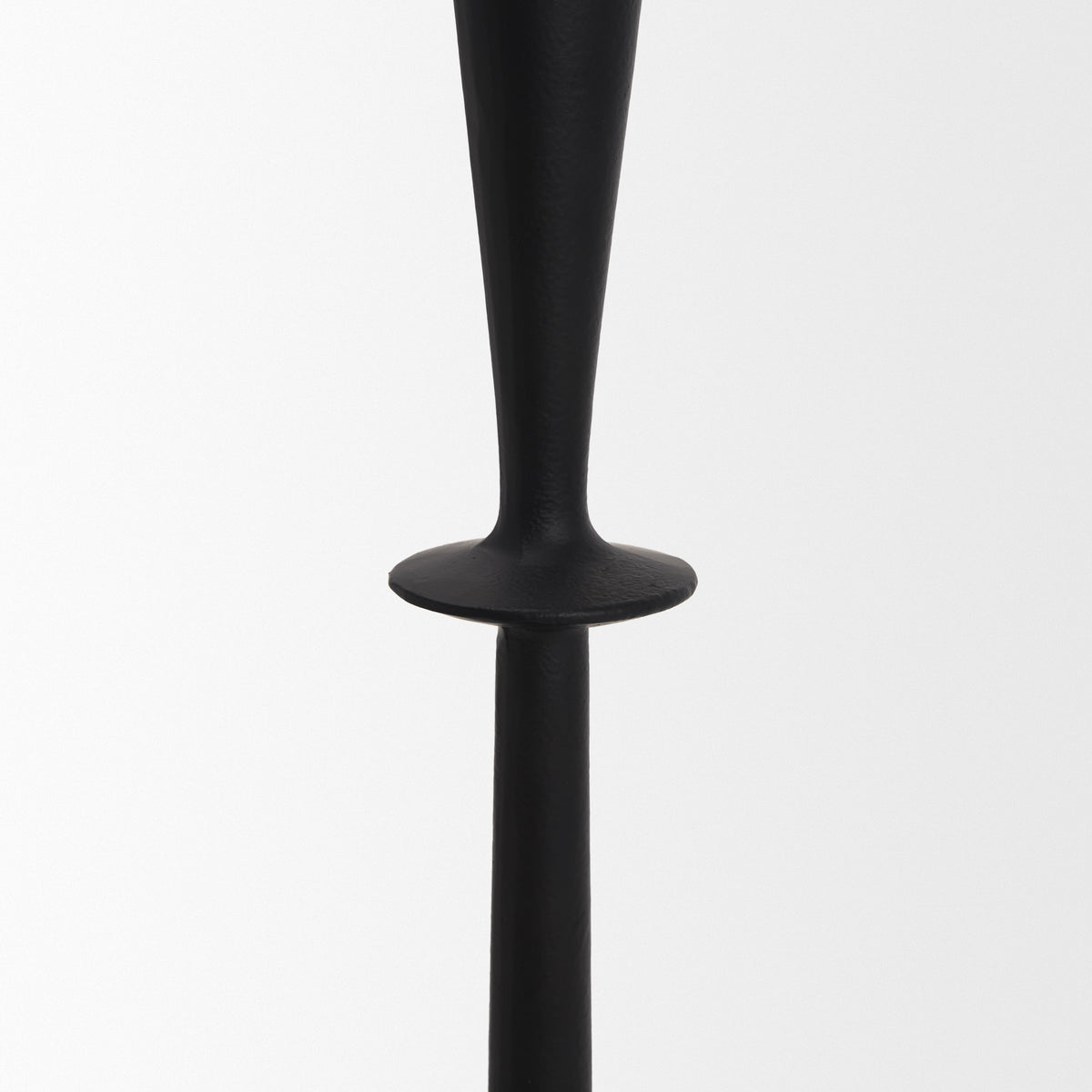 Qwin Matte Black Cast Aluminum Medium Candle Holder-Table Candle Holders-DECOROLALA