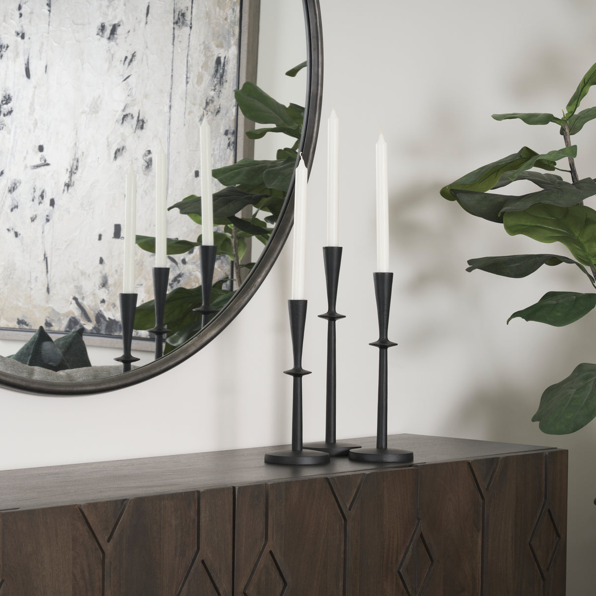 Qwin Matte Black Cast Aluminum Medium Candle Holder-Table Candle Holders-DECOROLALA