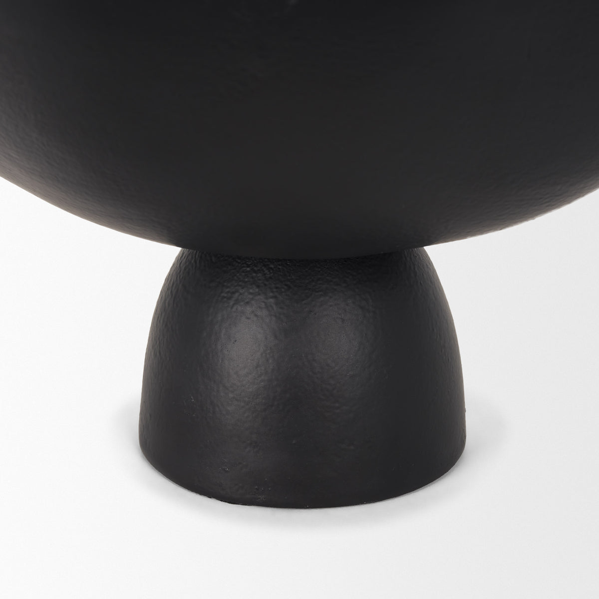 Radka Small Matte Black Metal Decorative Bowl-Bowls-DECOROLALA