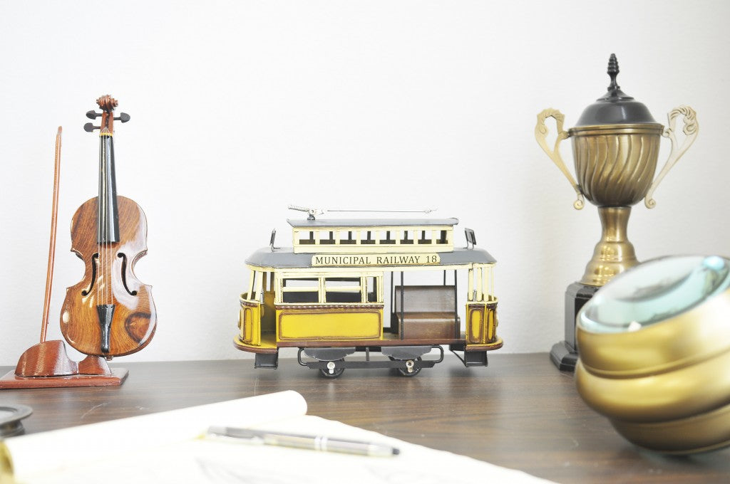 Railway Cable Car Sculpture-Sculptures-DECOROLALA