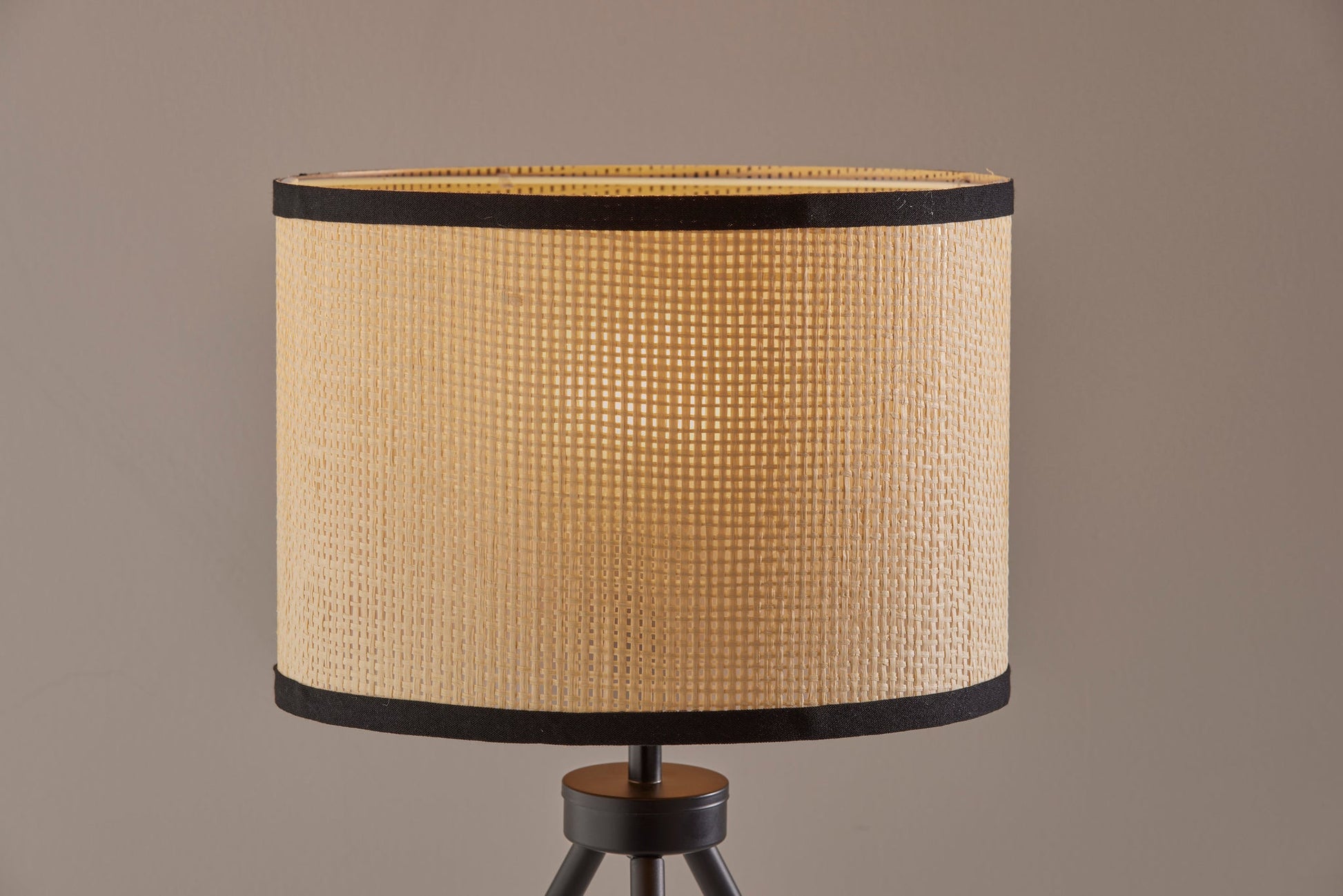 Raven Table Lamp-Lighting-DECOROLALA