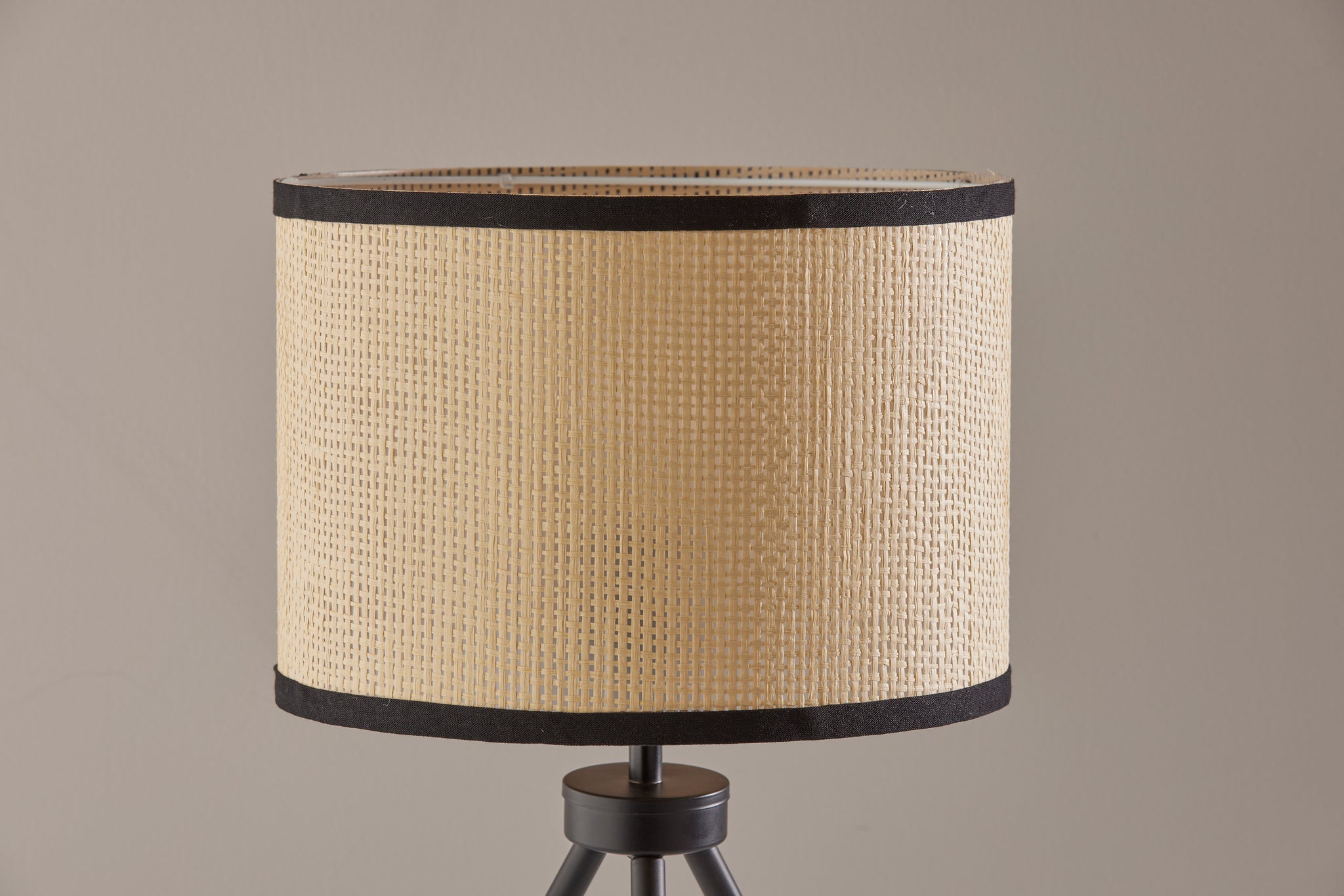 Raven Table Lamp-Lighting-DECOROLALA