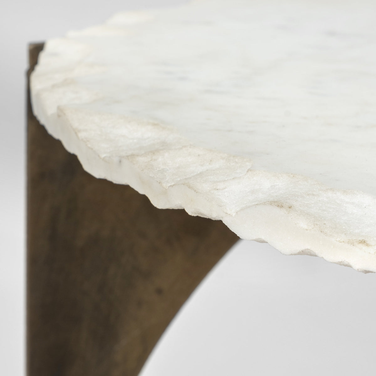 Reinhold II 21L x 21W x 21H Round Live-Edge Marble Top and Gold Metal Base Side/End Table-End and Side Tables-DECOROLALA