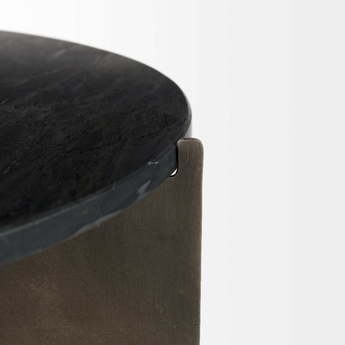 Reinhold II 21L x 21W x 21H Round Live-Edge Marble Top and Gold Metal Base Side/End Table-End and Side Tables-DECOROLALA