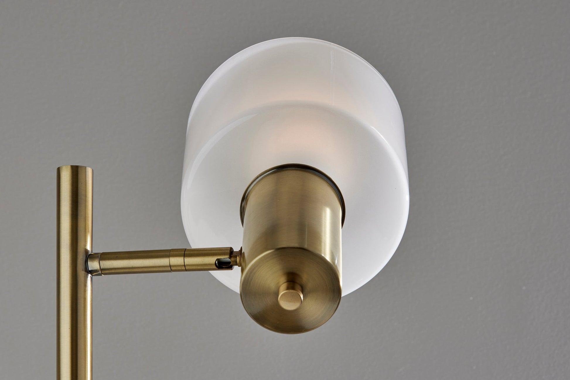 Rhodes Tree Lamp 3941-21 Antique Brass-Lighting-DECOROLALA