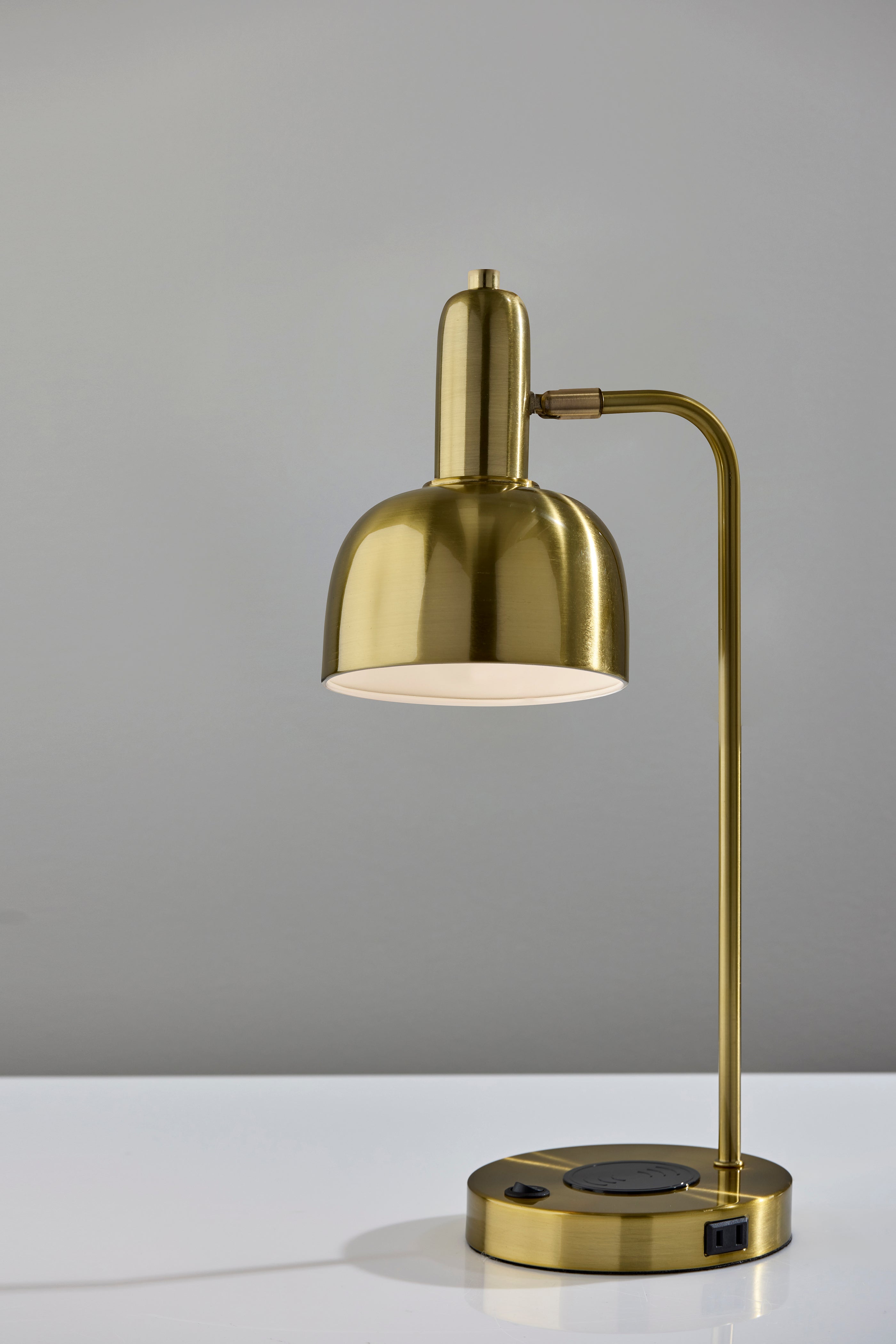 Rico Supercharger Desk Lamp - Qi Charging Antique Brass-Lighting-DECOROLALA