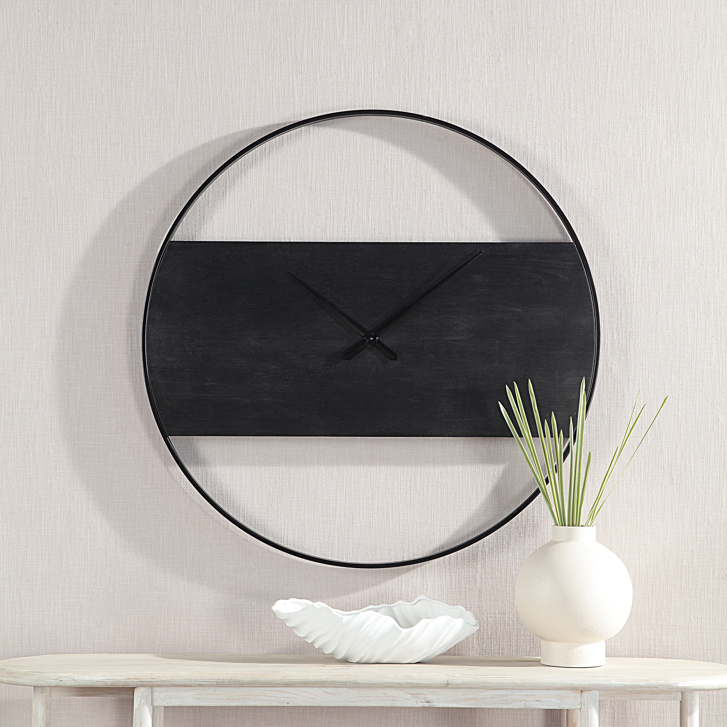 Romy Indoor Iron Wall Clock, Matte Black-Wall Clock-DECOROLALA