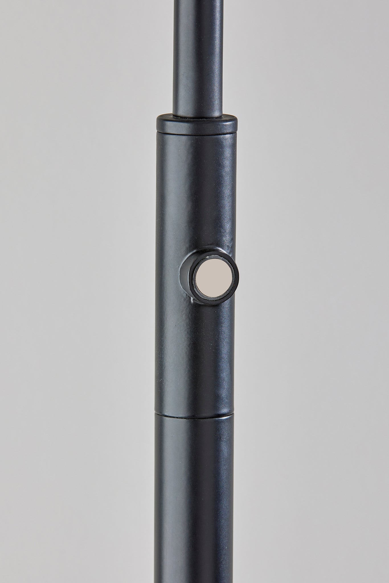 Rutherford LED Tree Lamp-Lighting-DECOROLALA