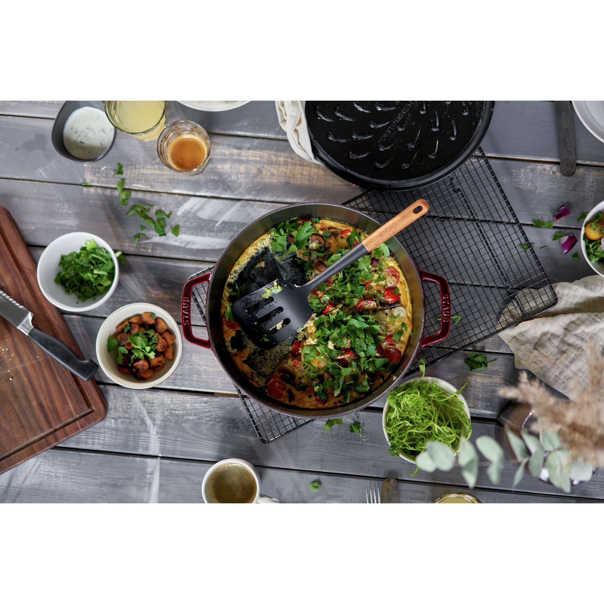 STAUB Braisers 3.7 L Cast Iron Round Saute Pan Chistera, Grenadine-Red-Saucepan-DECOROLALA