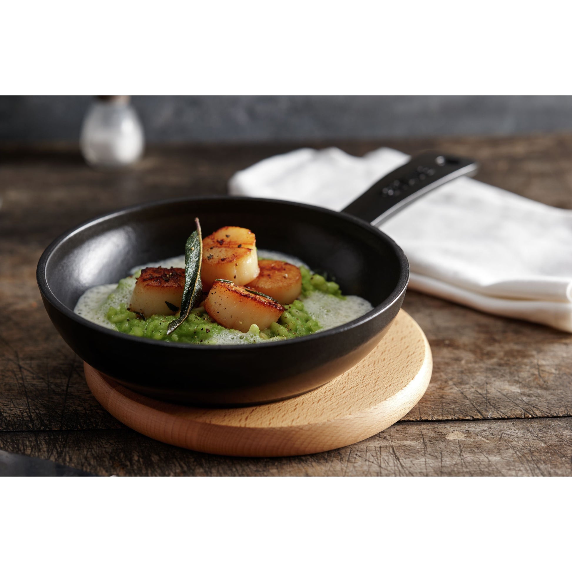 STAUB Cast Iron Frying Pan 16cm Black-6.5 Inch-DECOROLALA