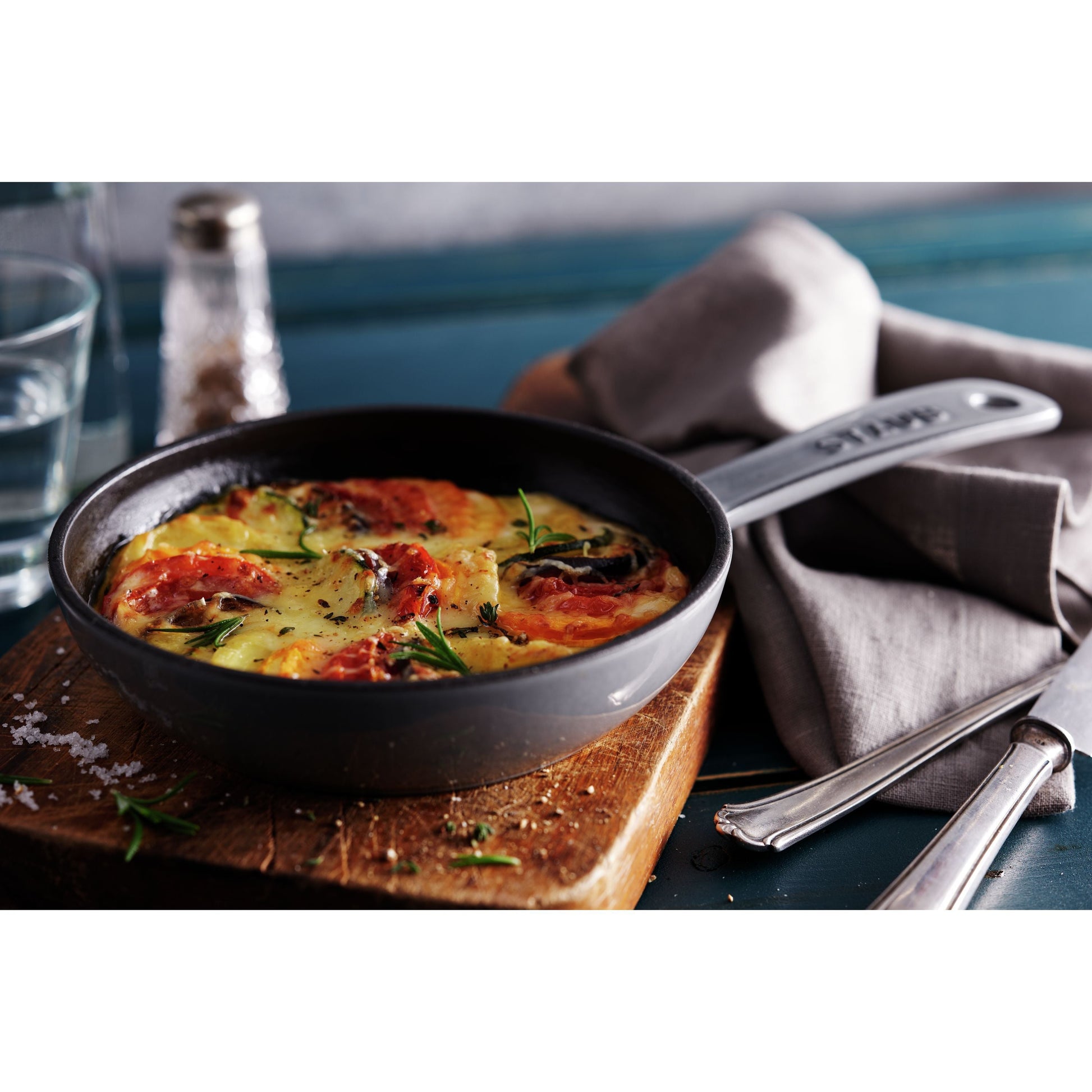STAUB Cast Iron Frying Pan 16cm Graphite-Grey-6.5 Inch-DECOROLALA