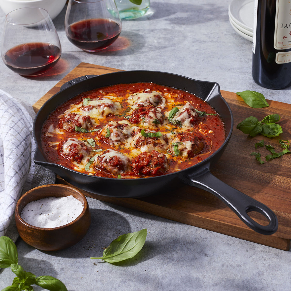 STAUB Cast Iron Frying Pan 26cm Black-Needs Review-DECOROLALA