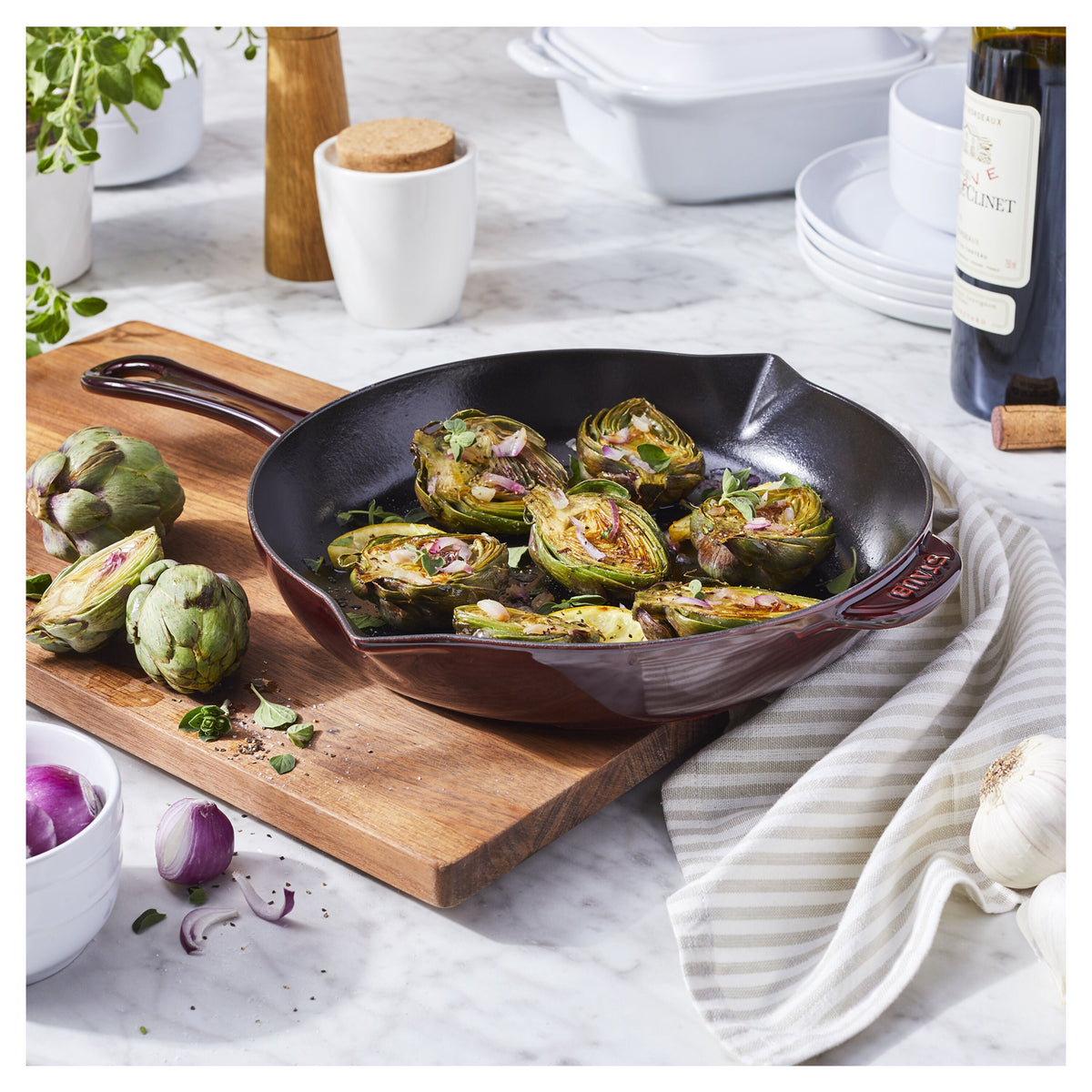 STAUB Cast Iron Frying Pan 26cm - Grenadine-Red-Needs Review-DECOROLALA