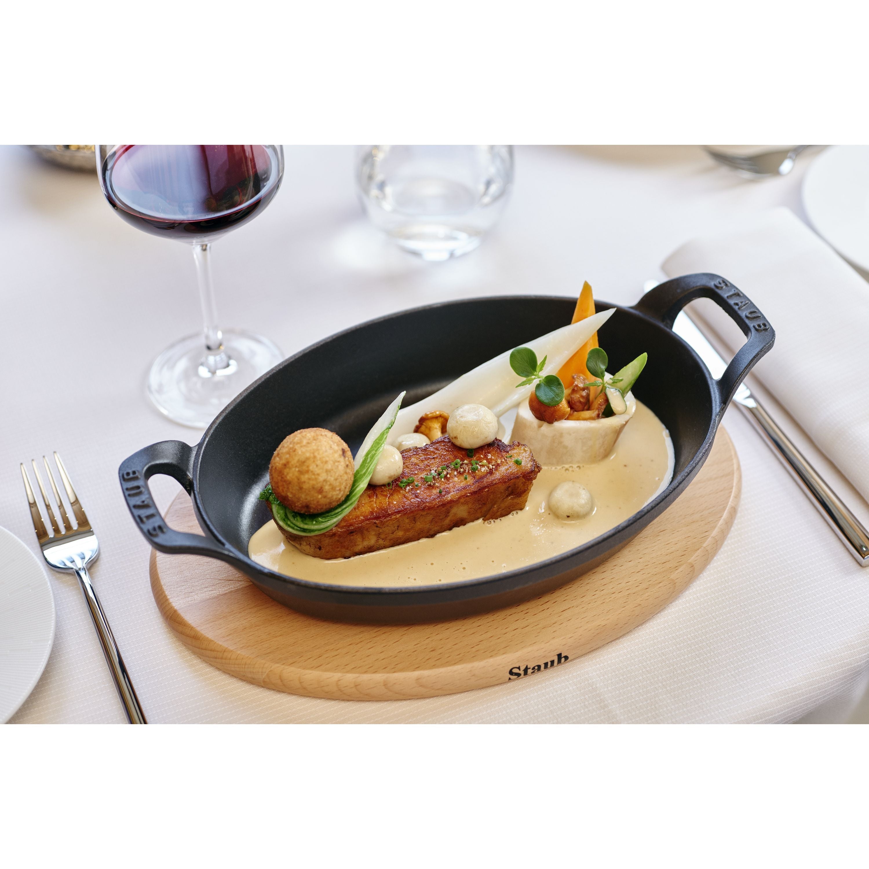 STAUB Cast Iron Oval Gratin Dish 1L - Black-Bakeware-DECOROLALA