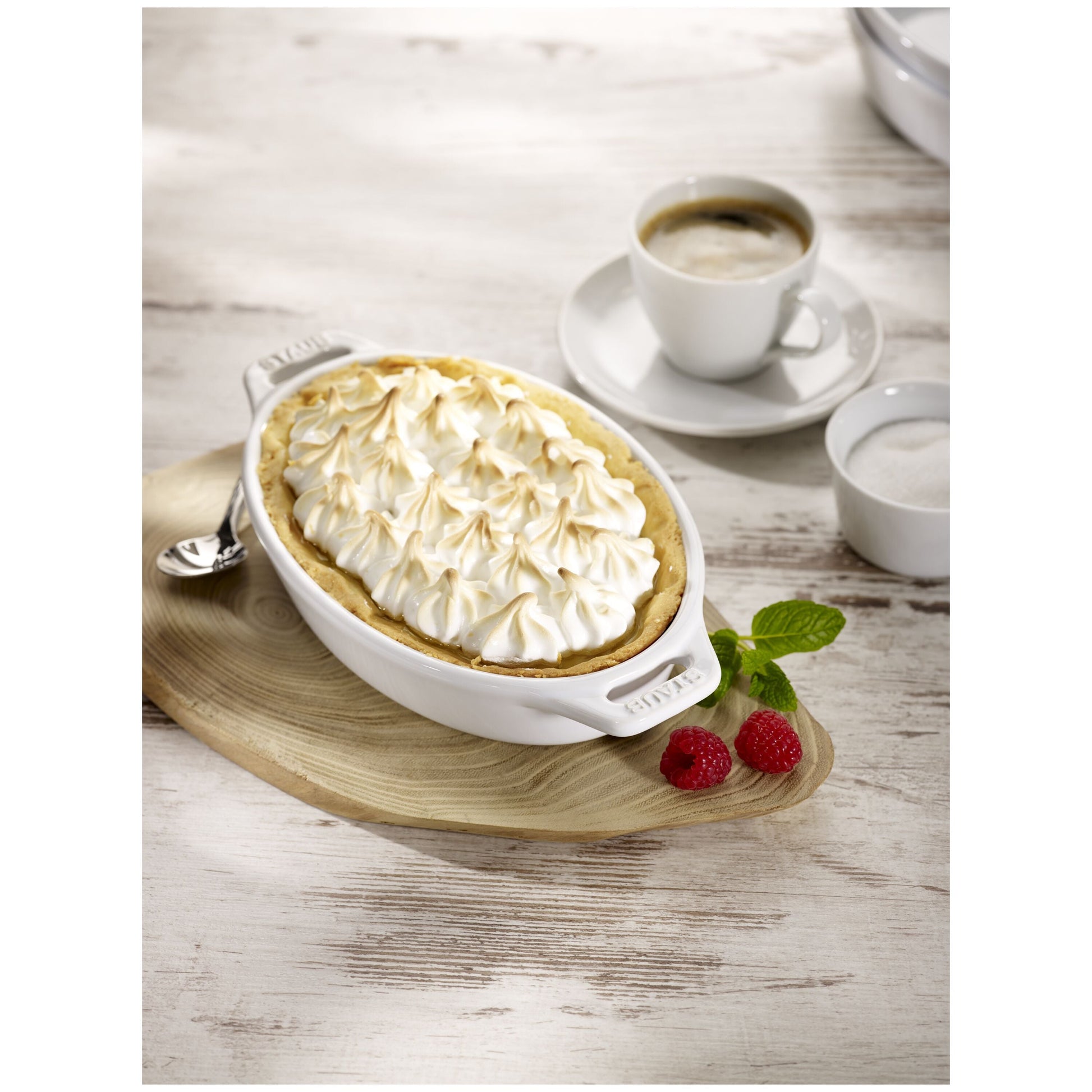 STAUB Ceramique 0.4 ml Ceramic Oval Baking Dish, White-n/a-DECOROLALA