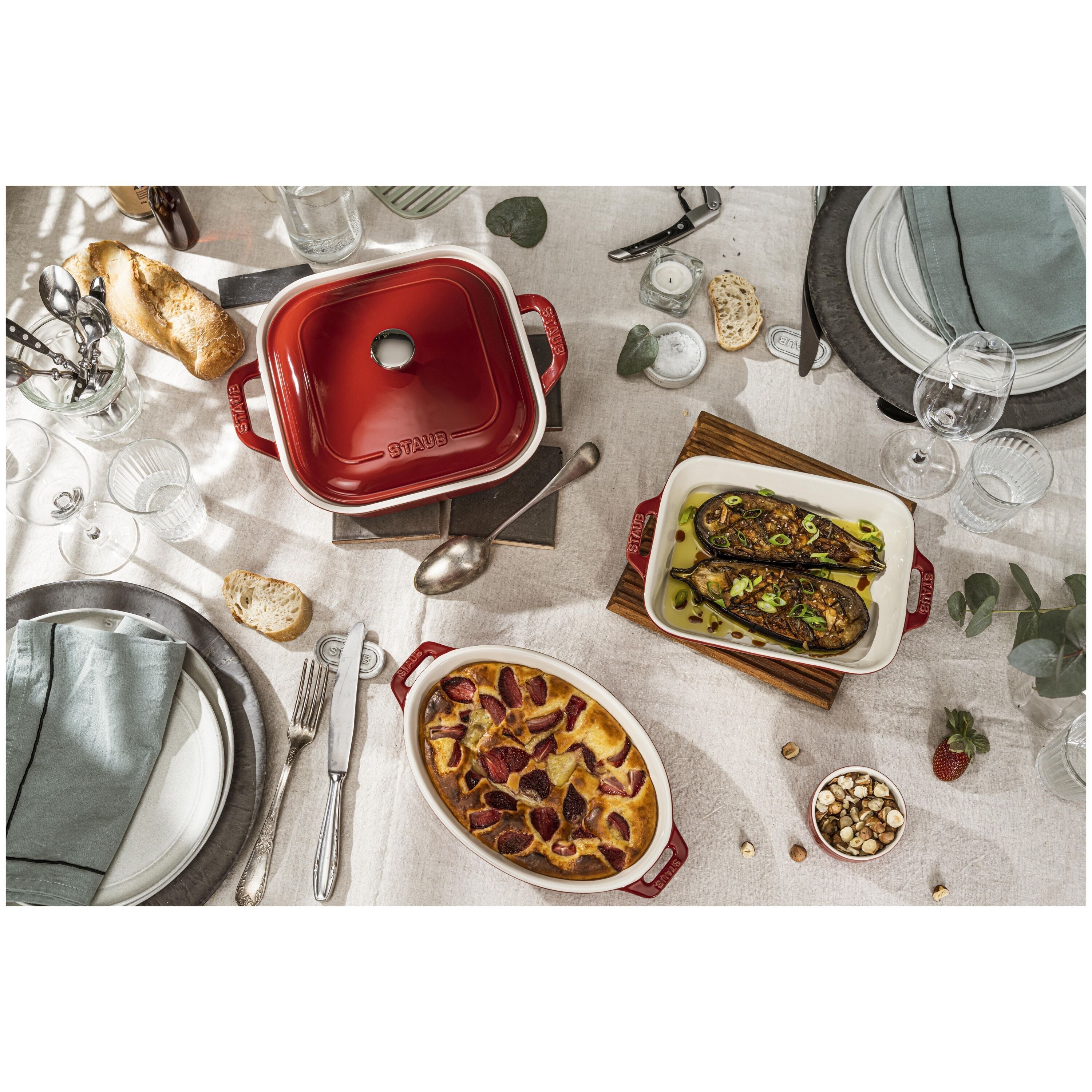 STAUB Ceramique 1 L Ceramic Oval Oven Dish, Cherry-Bakeware-DECOROLALA