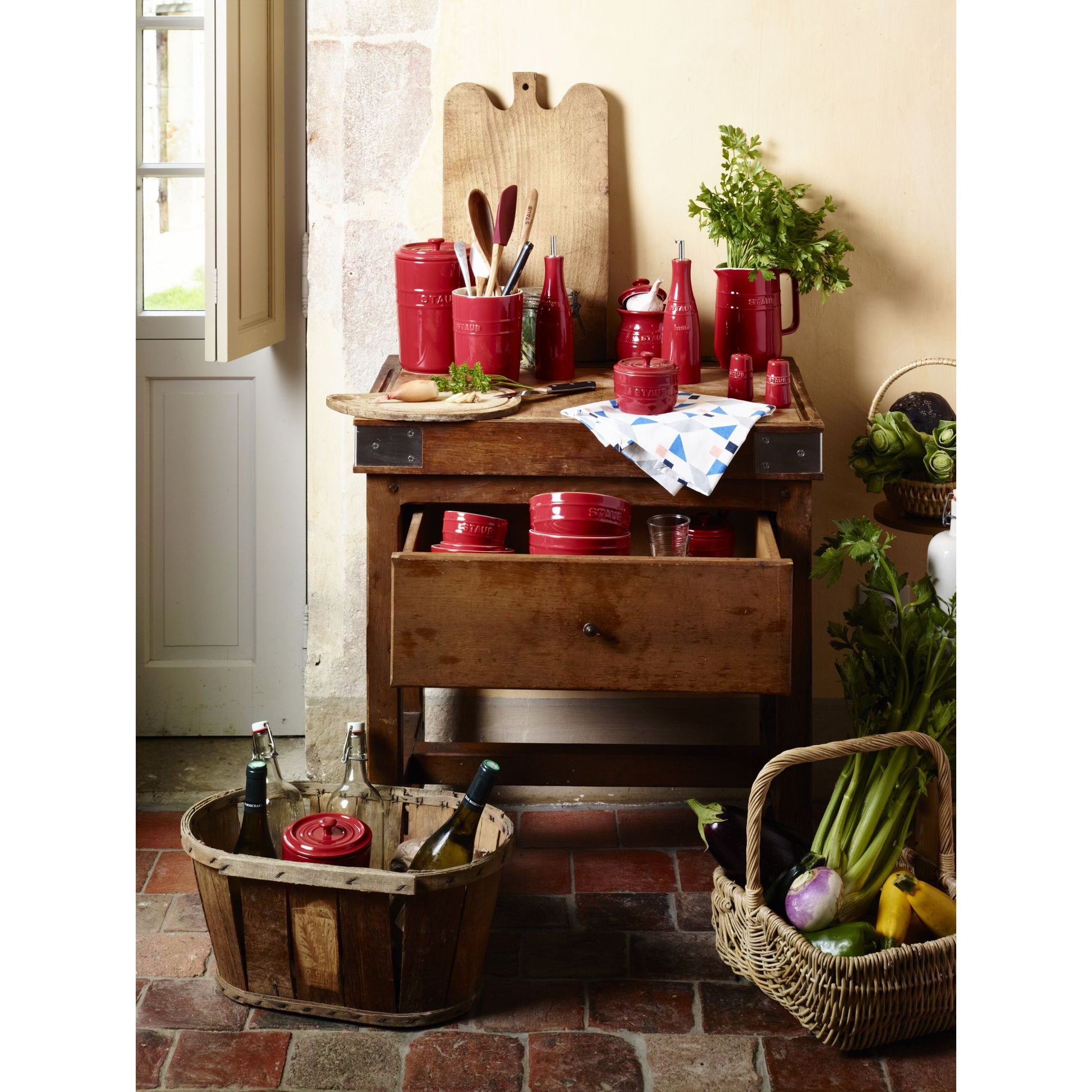 STAUB Ceramique 15cm Red Ceramic Utensil Holder-DECOROLALA