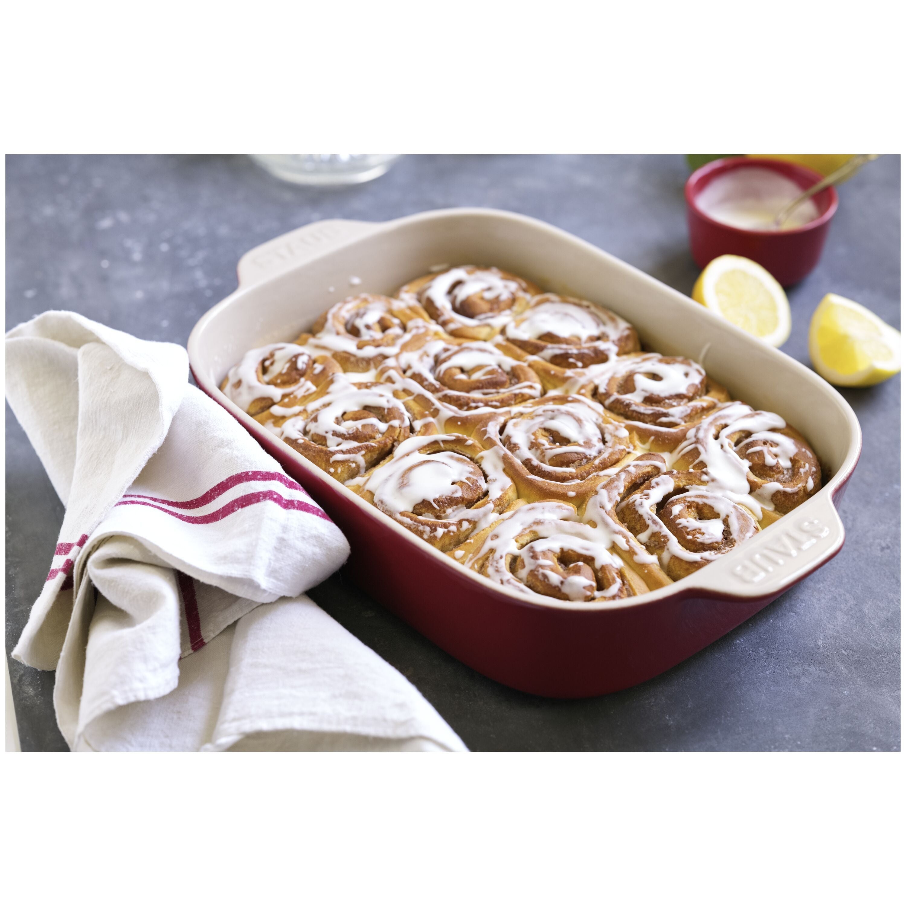 STAUB Ceramique 3.7 L Ceramic Rectangular Oven Dish, Cherry-Bakeware-DECOROLALA