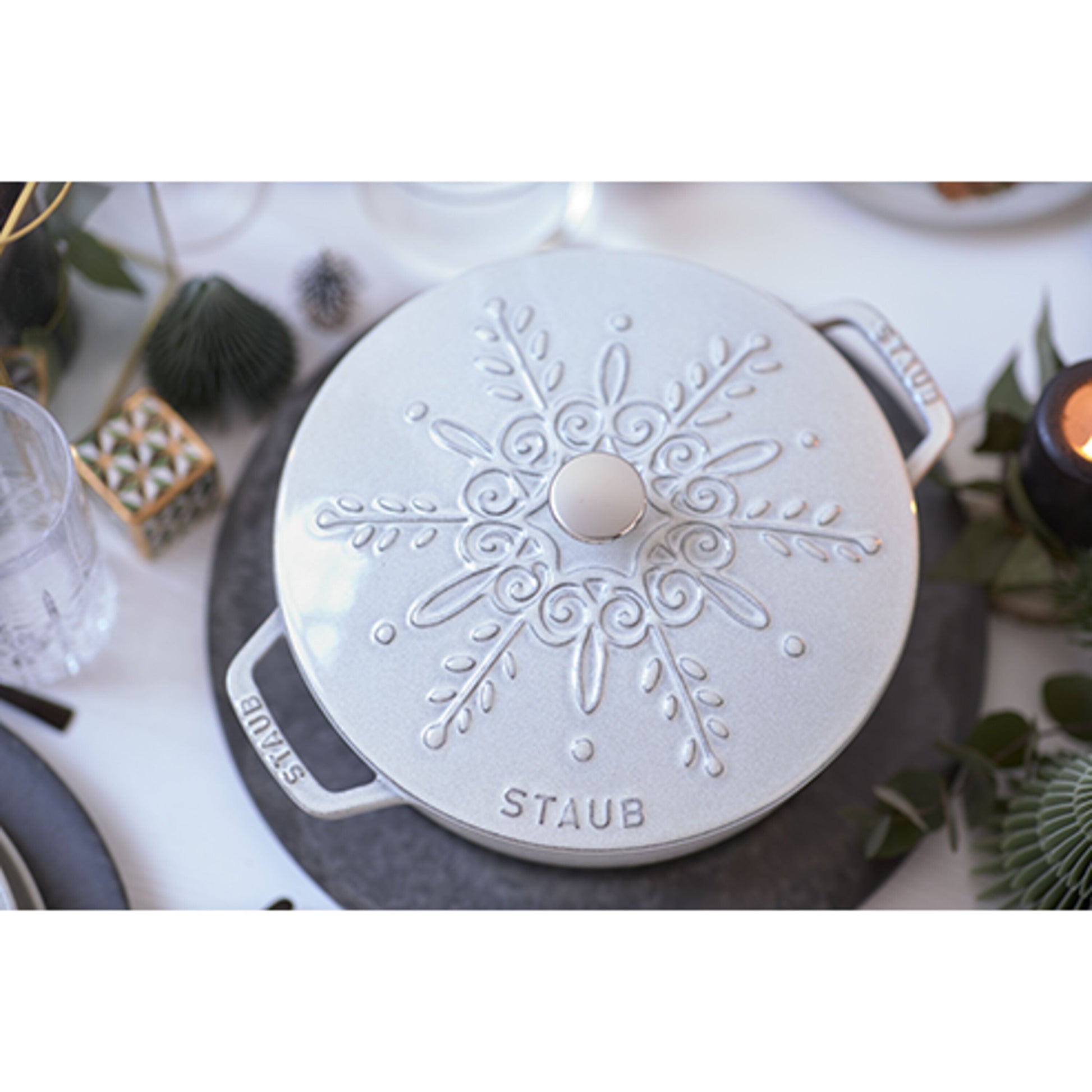 STAUB La Cocotte 3.6 L Cast Iron Round French Oven Snowflake, White Truffle-Cookware-DECOROLALA