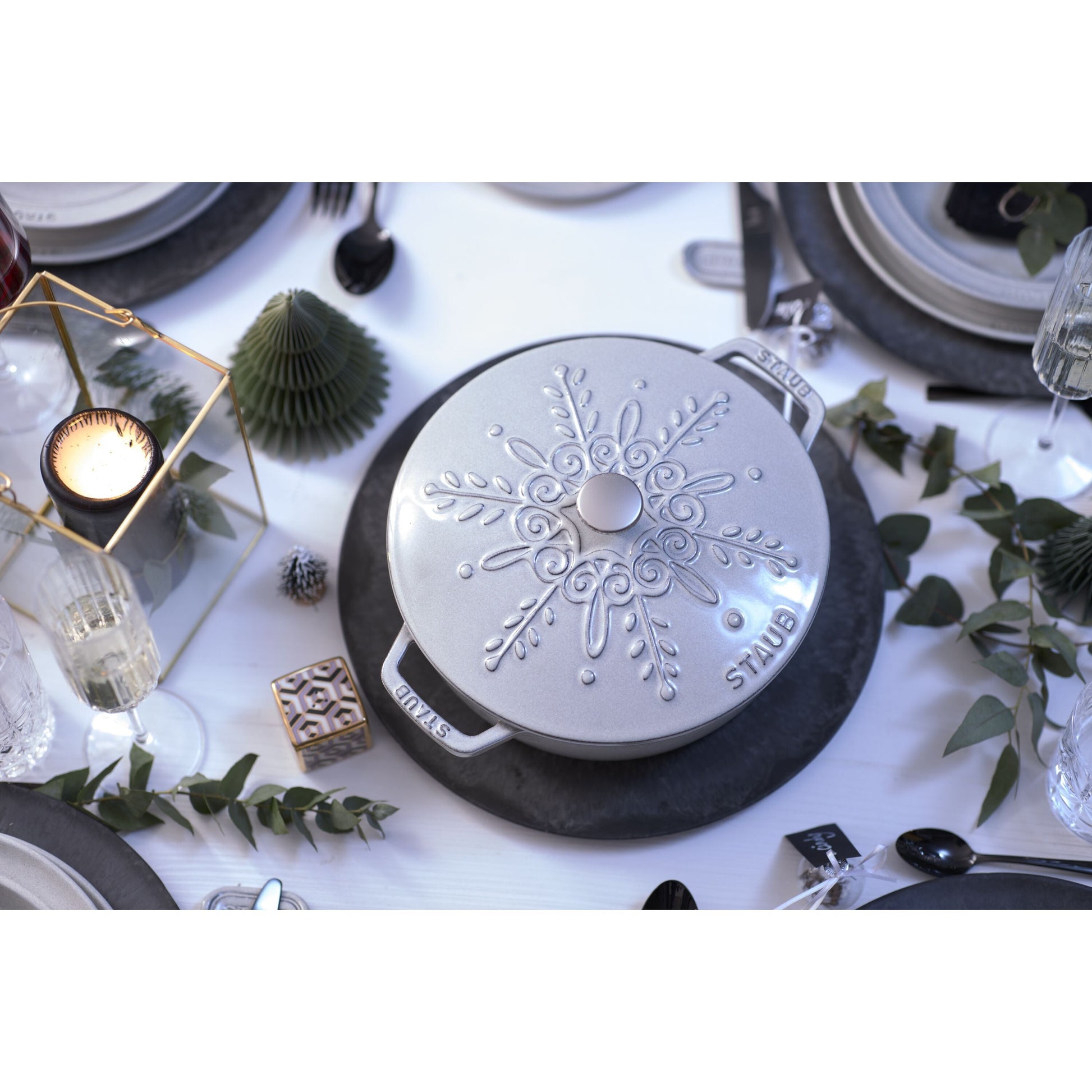STAUB La Cocotte 3.6L Cast Iron Round French Oven White-Cookware-DECOROLALA