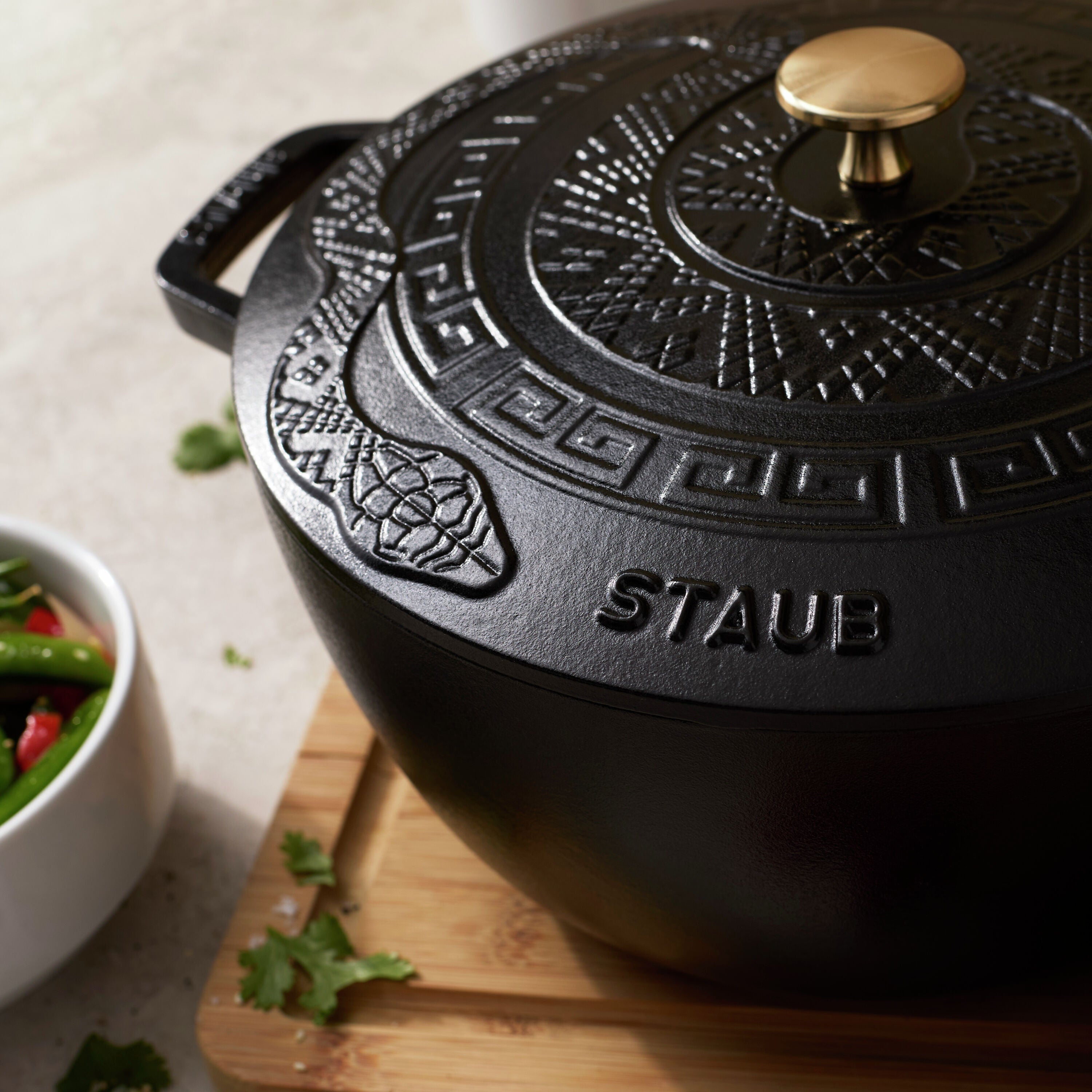 STAUB La Cocotte 4.8 L Cast Iron Round Essential French Oven With Snake Lid, Black-Cookware-DECOROLALA