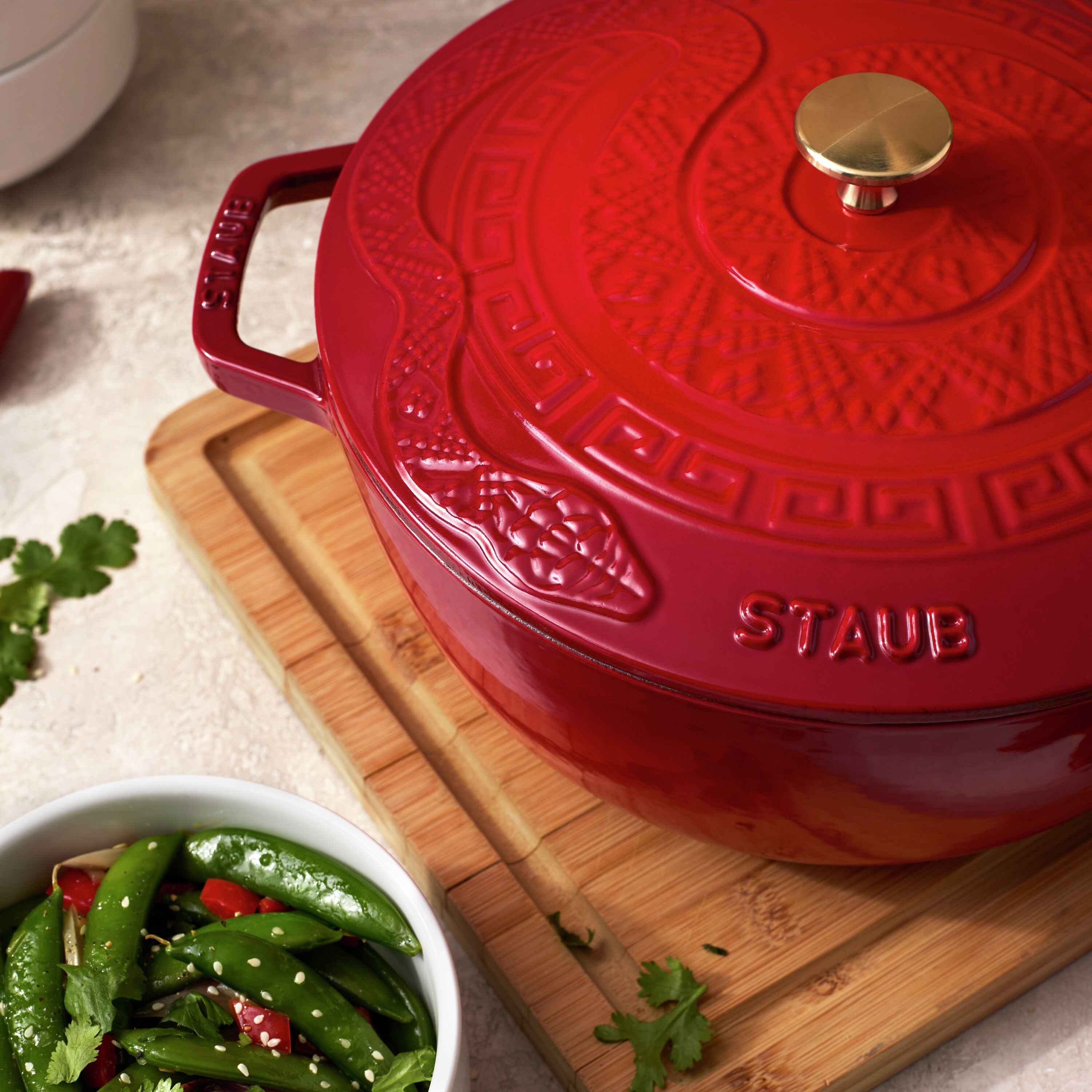 STAUB La Cocotte 4.8 L Cast Iron Round Essential French Oven With Snake Lid, Cherry-Bakeware-DECOROLALA