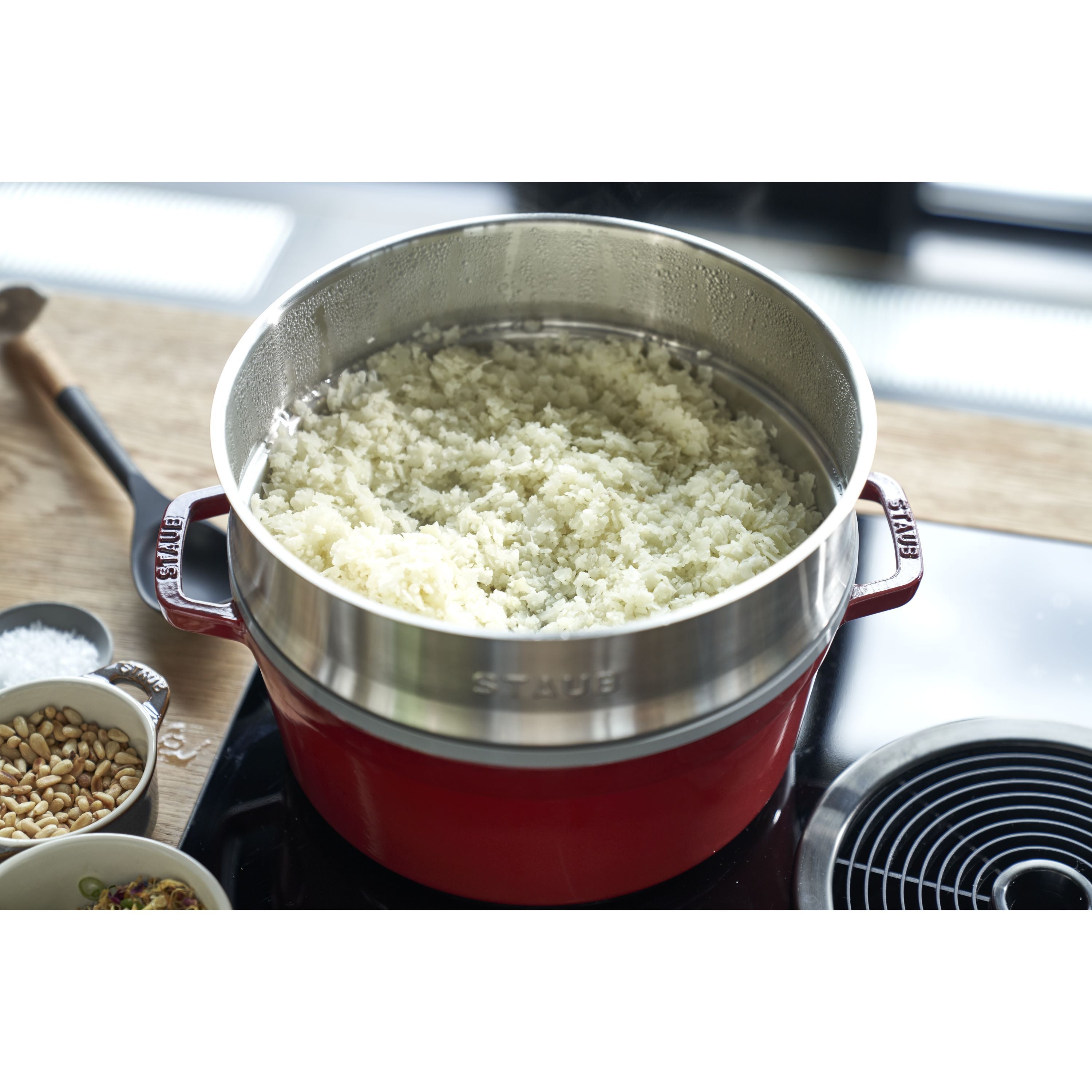 STAUB La Cocotte 5.25L Cast Iron Round - Cherry-Cookware-DECOROLALA