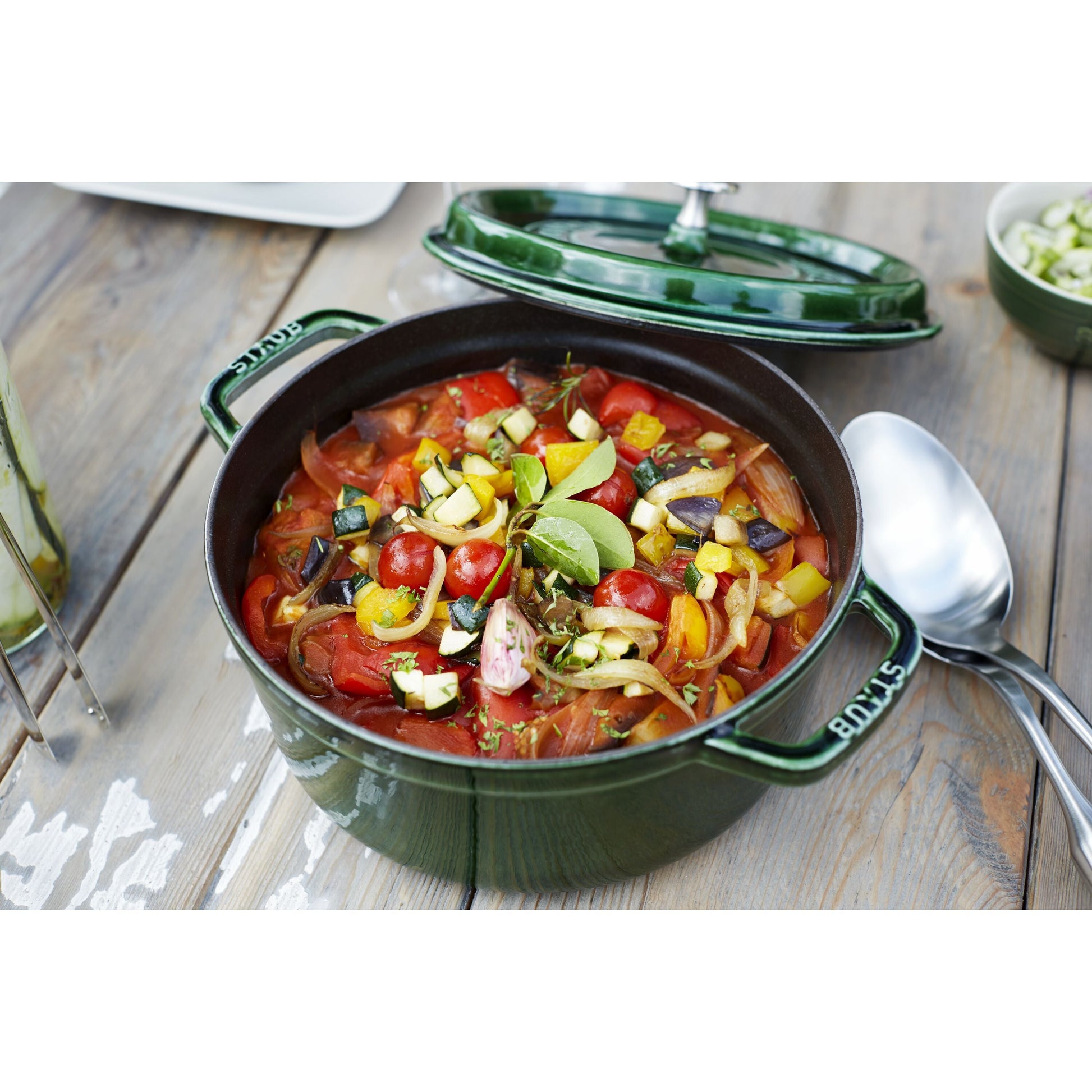 STAUB La Cocotte 6.75 L Cast Iron Round Cocotte, Basil-Green-Cookware-DECOROLALA